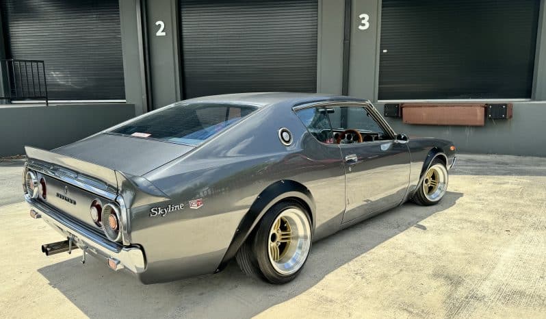 
 1976 Nissan Skyline KGC110- 2000GTX- KENMERI – 3.0L- Mikuni Carbs- Z32 Brakes – Coilovers- AC full									