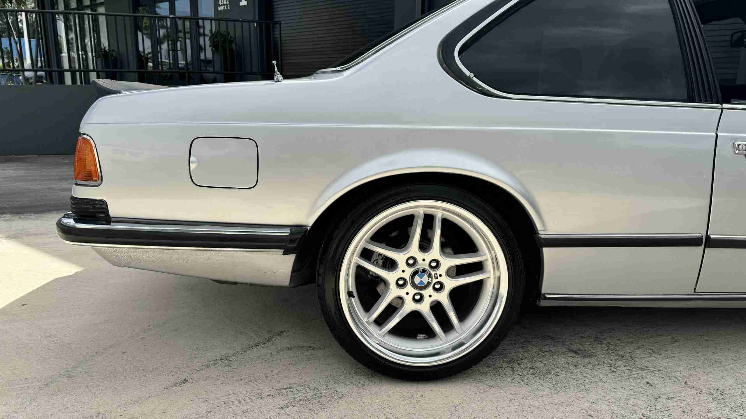 1982 BMW 635CSI Euro E24 M90 Motor – Dog Leg Manual – 265HP – Enthusiast Owned and Upgraded full