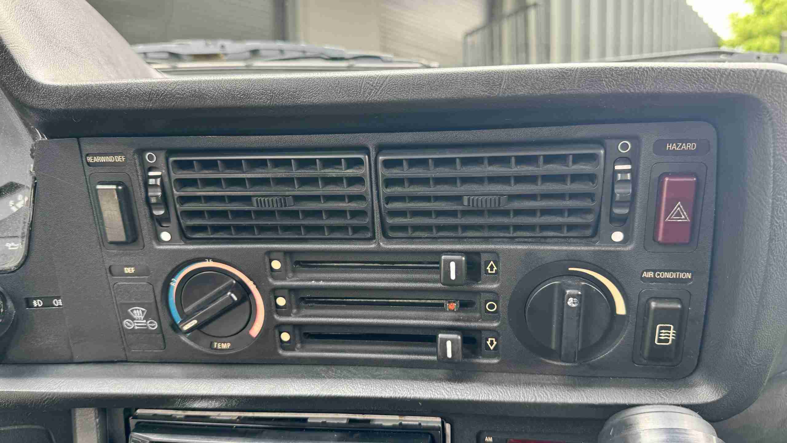 1982 BMW 635CSI Euro E24 M90 Motor – Dog Leg Manual – 265HP – Enthusiast Owned and Upgraded full