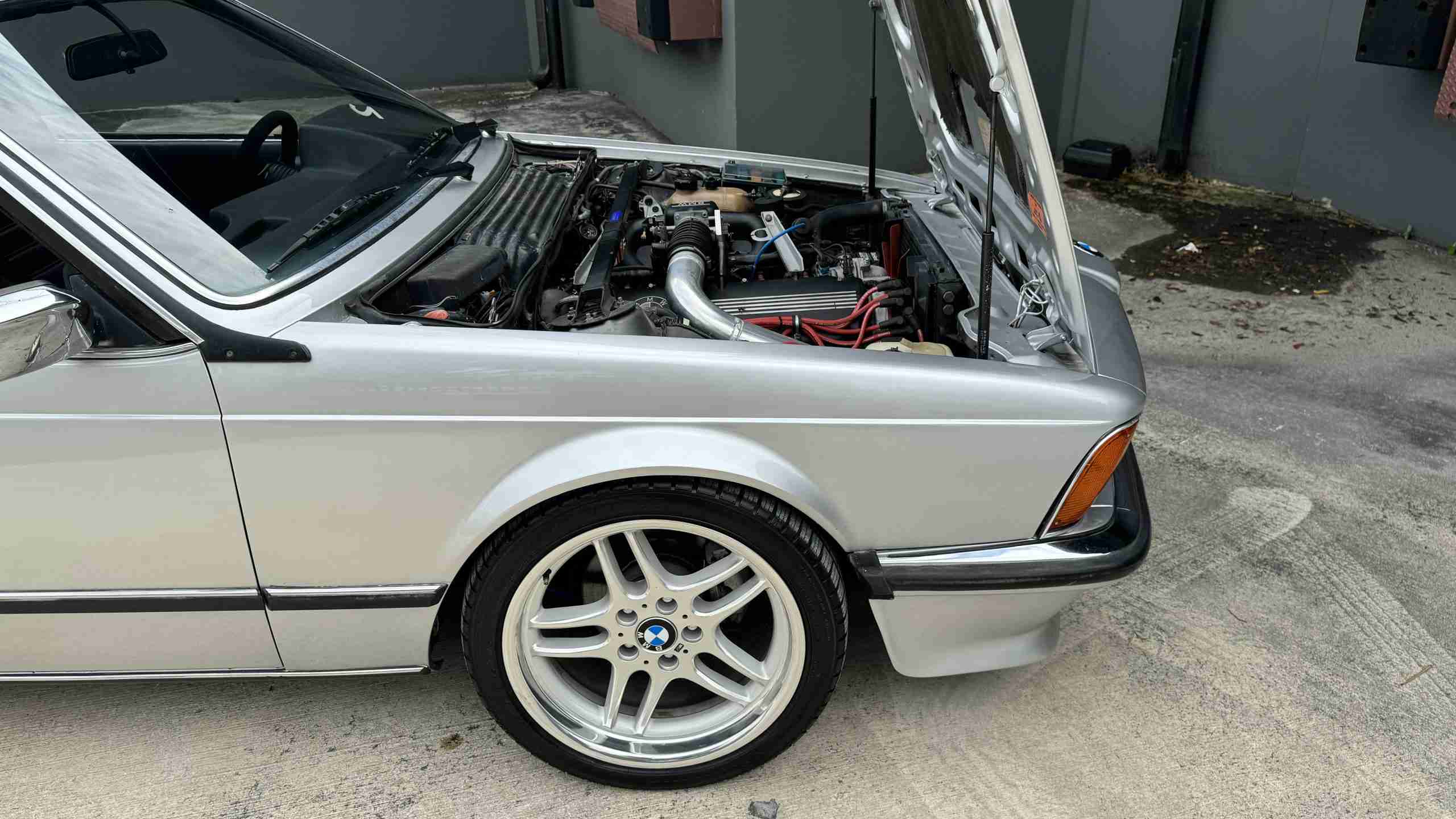 1982 BMW 635CSI Euro E24 M90 Motor – Dog Leg Manual – 265HP – Enthusiast Owned and Upgraded full