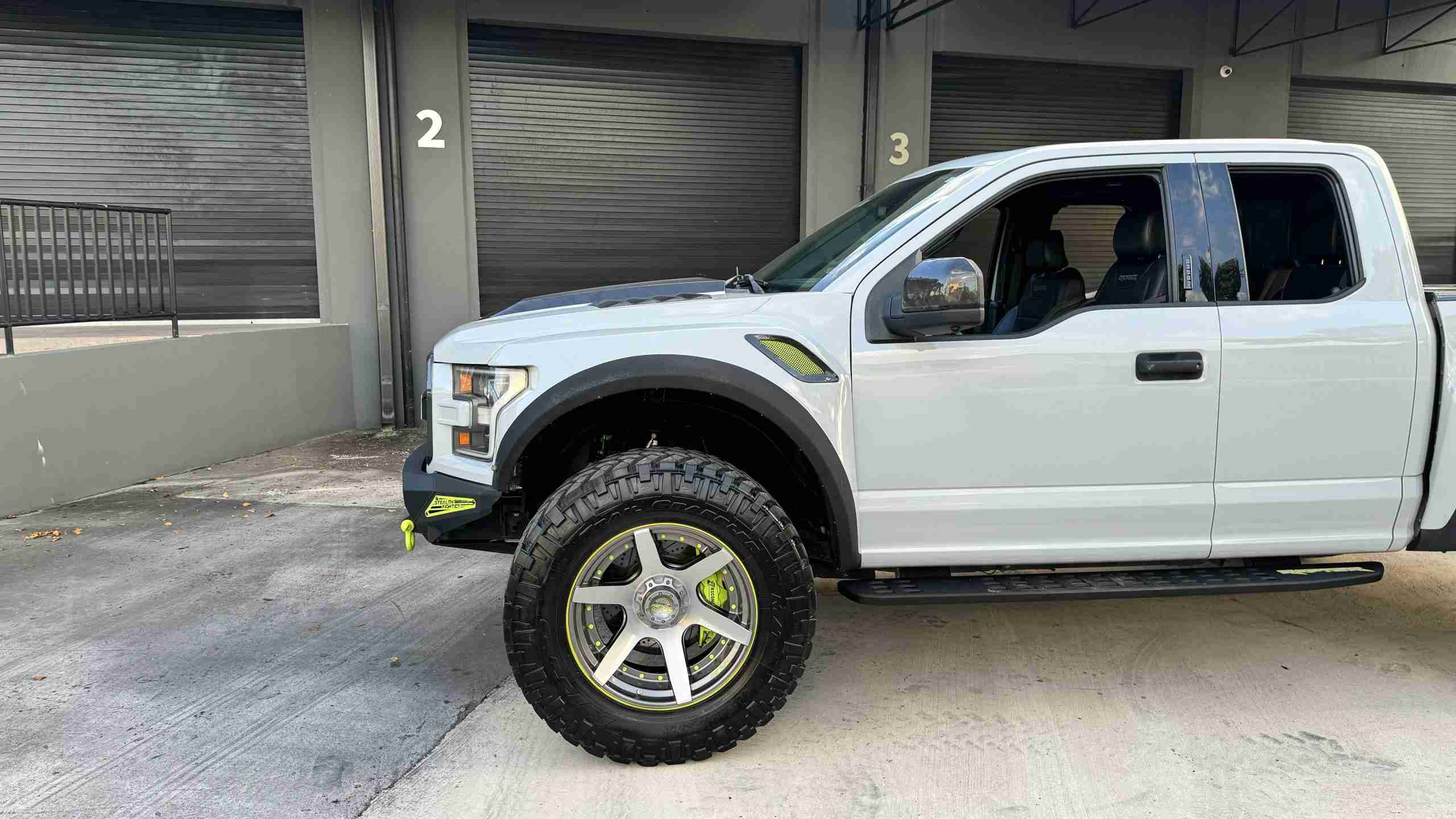 2017 Ford F-150 Raptor Widebody 600 HP- Hybrid Turbos -JRZ Coilovers – 8 Piston Brakes – $40k invested full