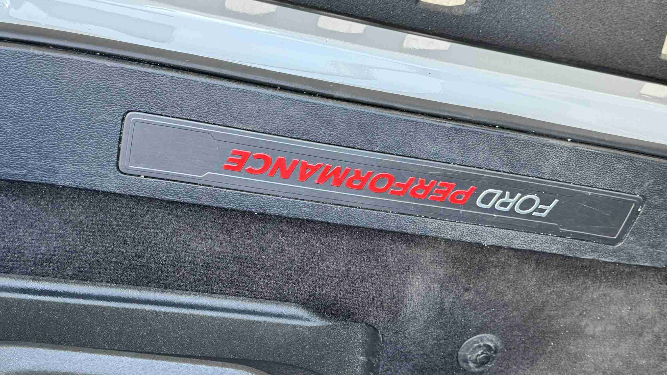 2017 Ford F-150 Raptor Widebody 600 HP- Hybrid Turbos -JRZ Coilovers – 8 Piston Brakes – $40k invested full