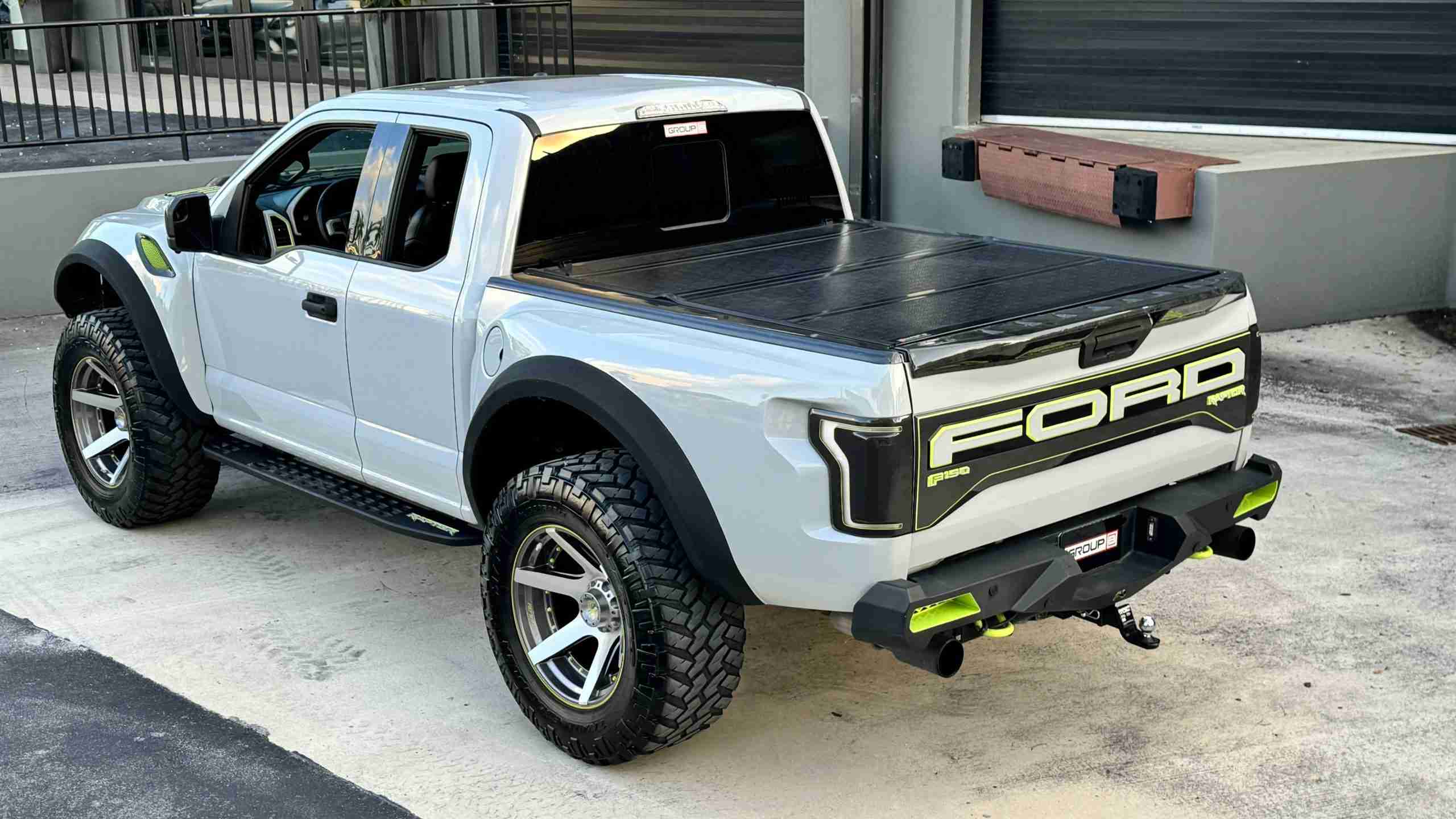 2017 Ford F-150 Raptor Widebody 600 HP- Hybrid Turbos -JRZ Coilovers – 8 Piston Brakes – $40k invested full