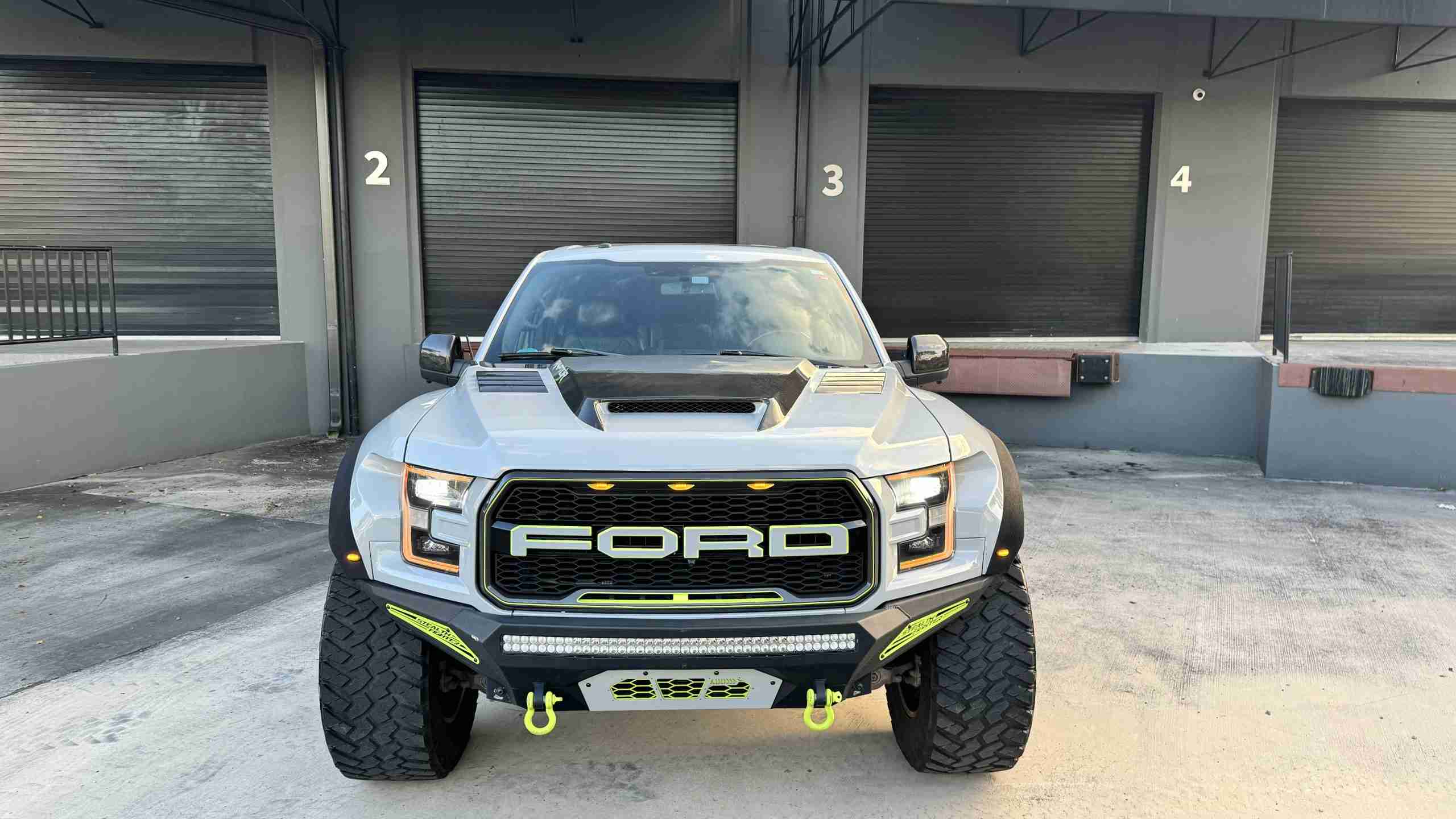 2017 Ford F-150 Raptor Widebody 600 HP- Hybrid Turbos -JRZ Coilovers – 8 Piston Brakes – $40k invested full