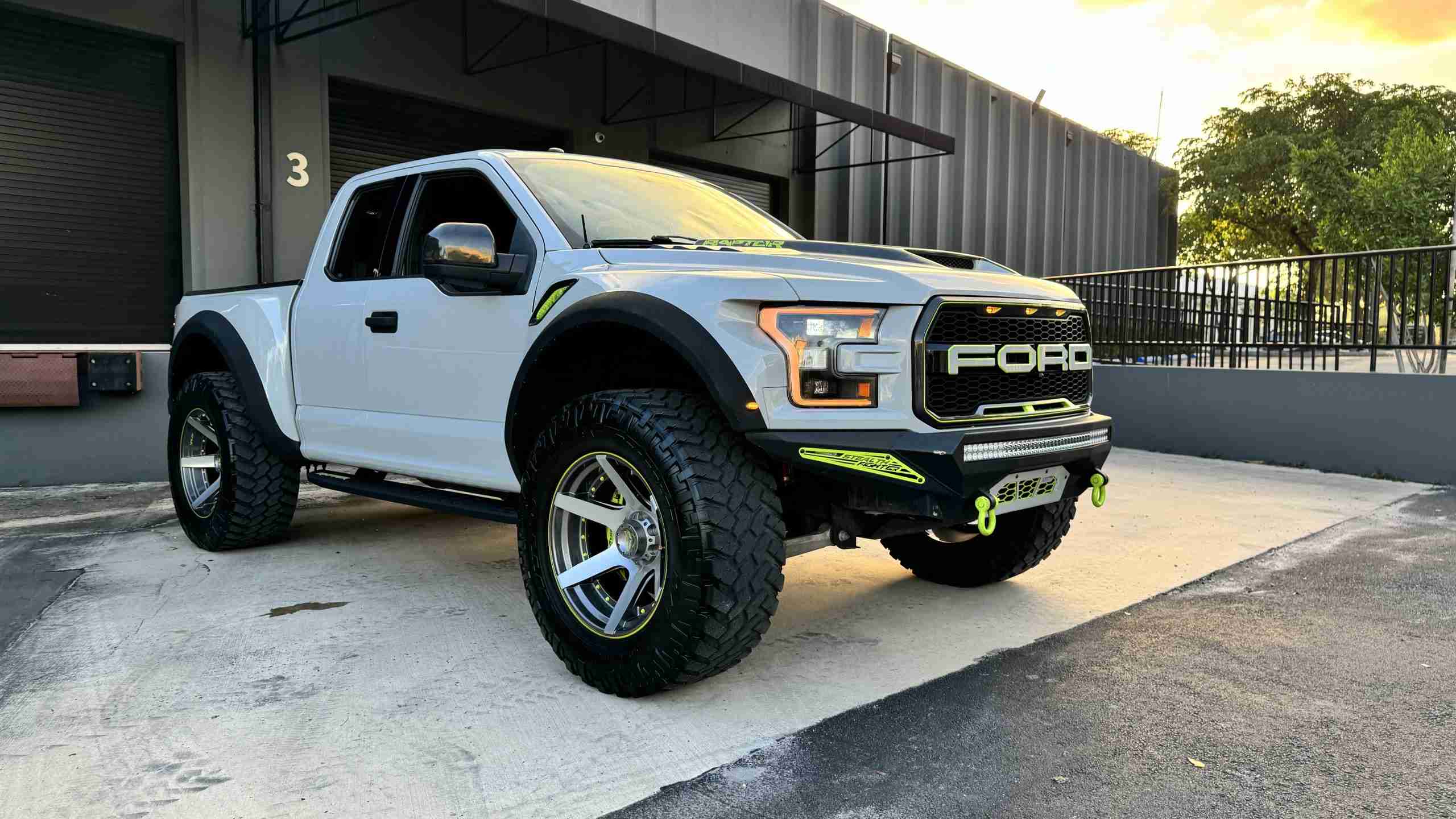 2017 Ford F-150 Raptor Widebody 600 HP- Hybrid Turbos -JRZ Coilovers – 8 Piston Brakes – $40k invested full