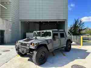 2000 Hummer H1 AM GENERAL SUT – 6.5L OPTIMIZER TURBO DIESEL – CUSTOM INTERIOR/SOUND – COLD AC ONLY 84K MILES