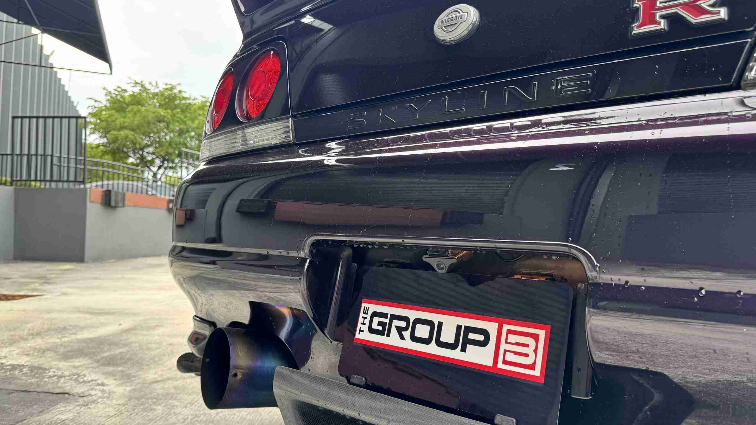 1995 Nissan Skyline GTR R33 VSPEC -Top Secret Aero – Big Twin Turbos – Ikeya Formula Suspension full