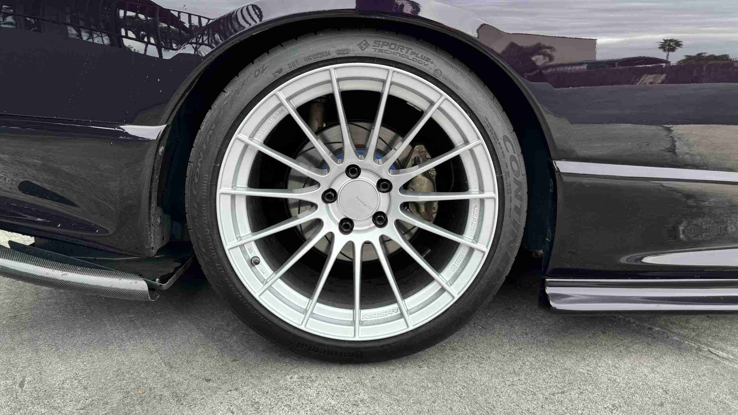 1995 Nissan Skyline GTR R33 VSPEC -Top Secret Aero – Big Twin Turbos – Ikeya Formula Suspension full