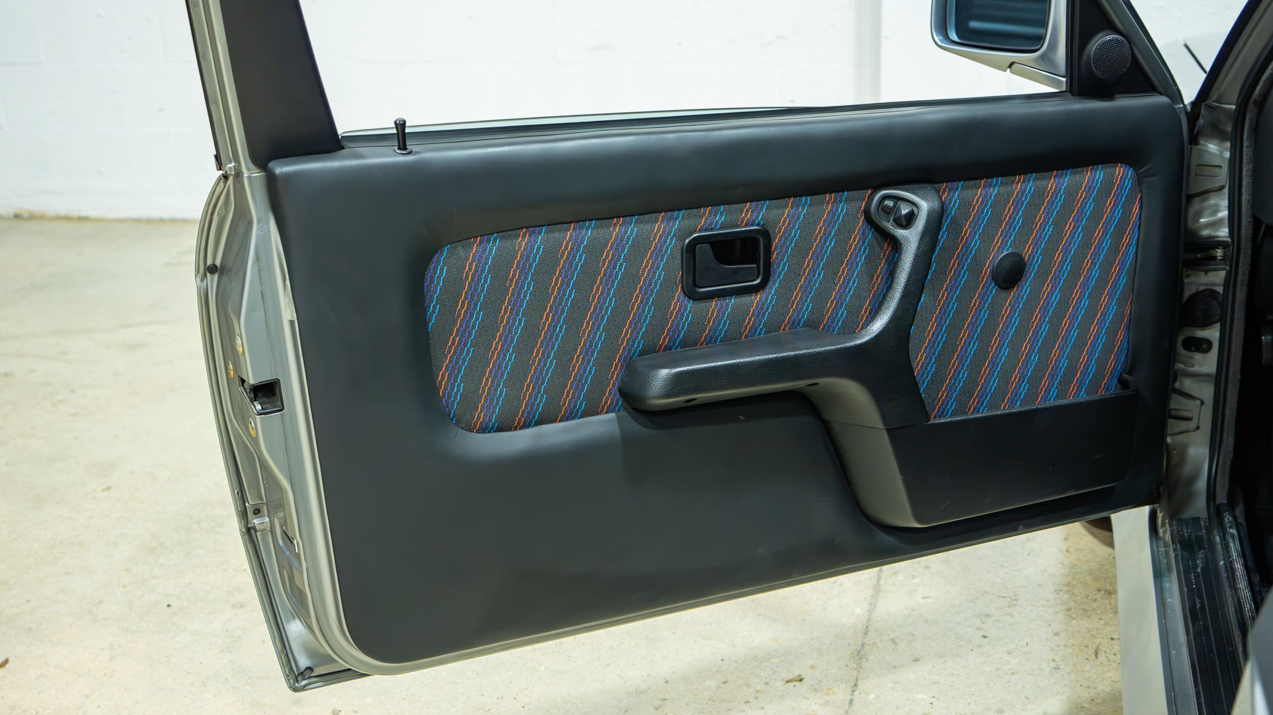 1988 BMW M3 E30 S52 Swapped – Fully Refreshed Motor – Clean History – Cold AC – Street / Track full