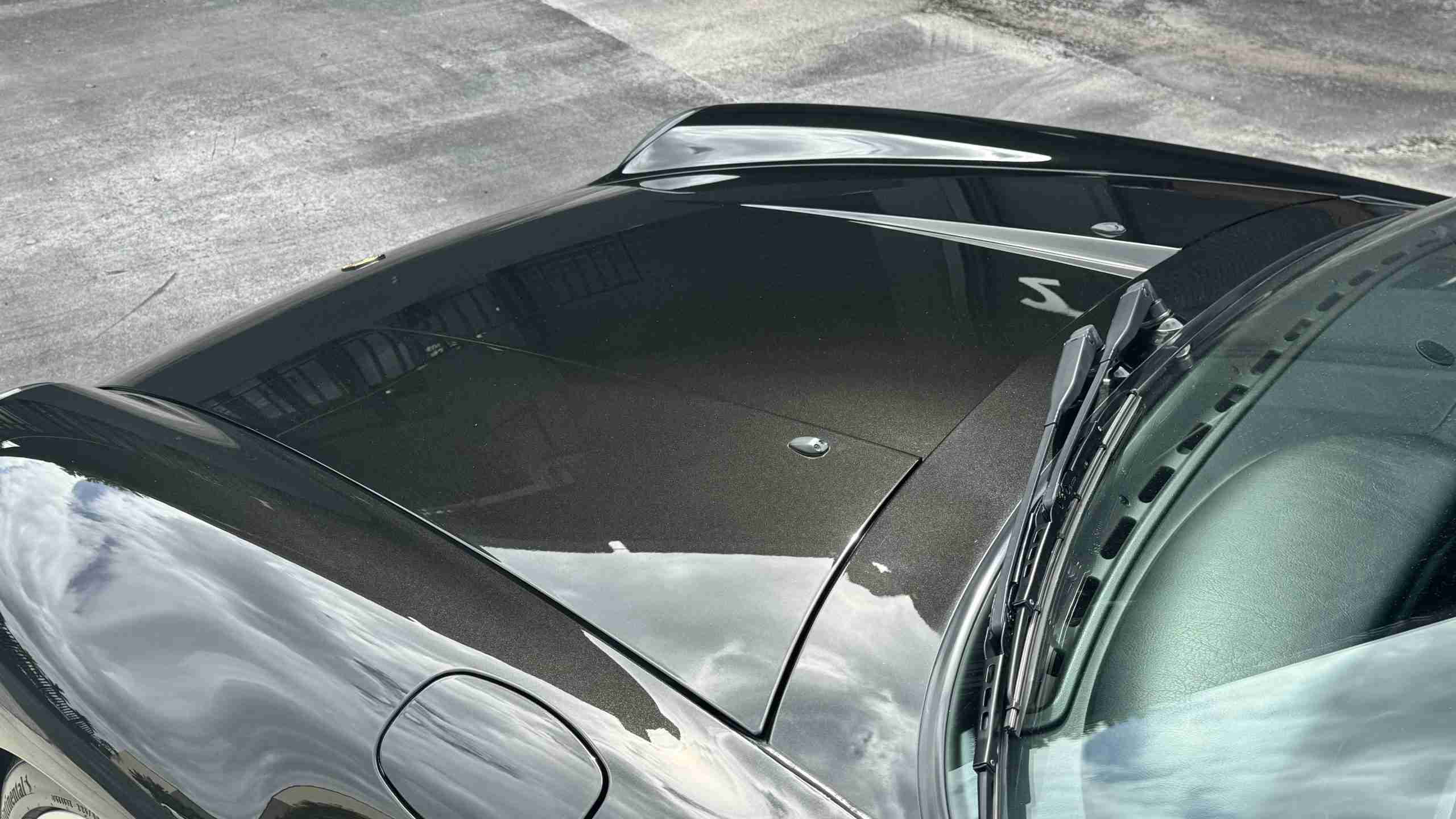 1997 Porsche 911 993 Carrera S Euro – 64k Miles – 6 Speed Manual – Bilstein Coil overs – Porsche Classic Radio full