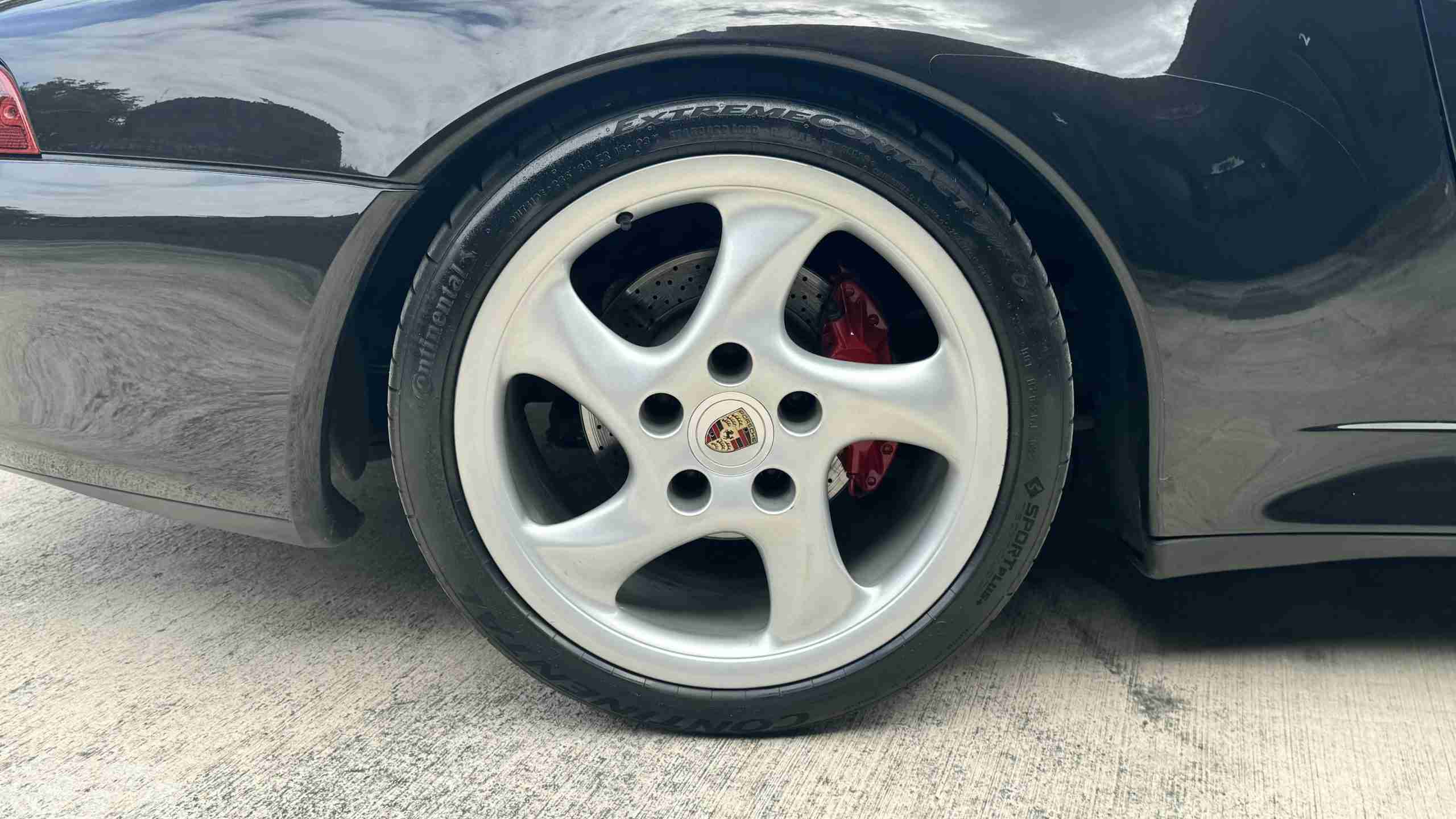 1997 Porsche 911 993 Carrera S Euro – 64k Miles – 6 Speed Manual – Bilstein Coil overs – Porsche Classic Radio full