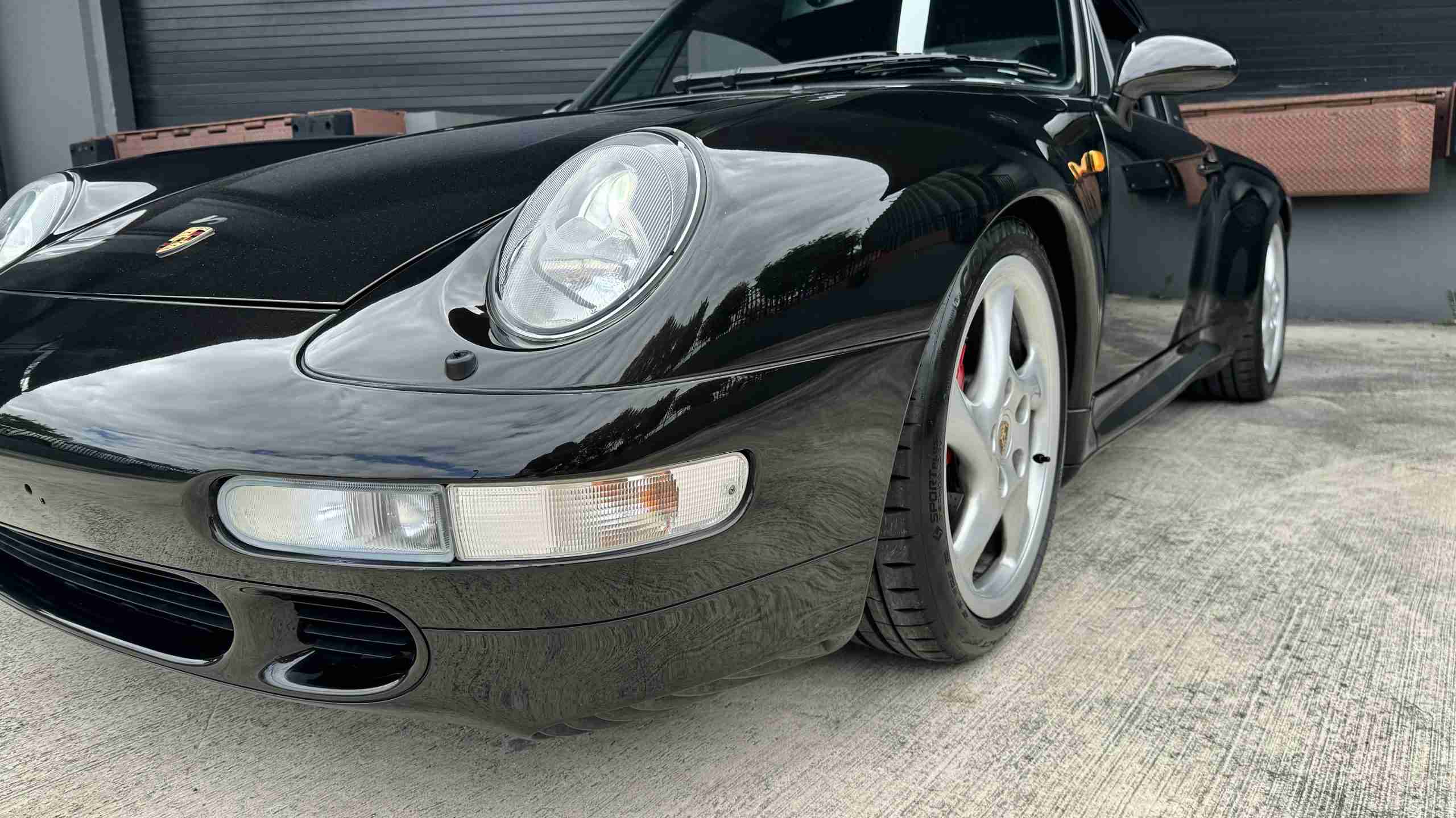 1997 Porsche 911 993 Carrera S Euro – 64k Miles – 6 Speed Manual – Bilstein Coil overs – Porsche Classic Radio full