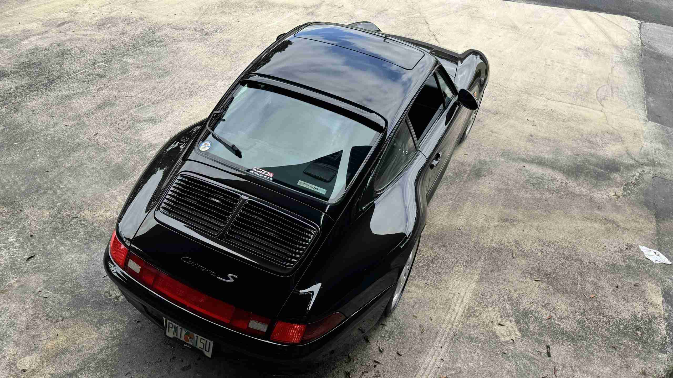 1997 Porsche 911 993 Carrera S Euro – 64k Miles – 6 Speed Manual – Bilstein Coil overs – Porsche Classic Radio full
