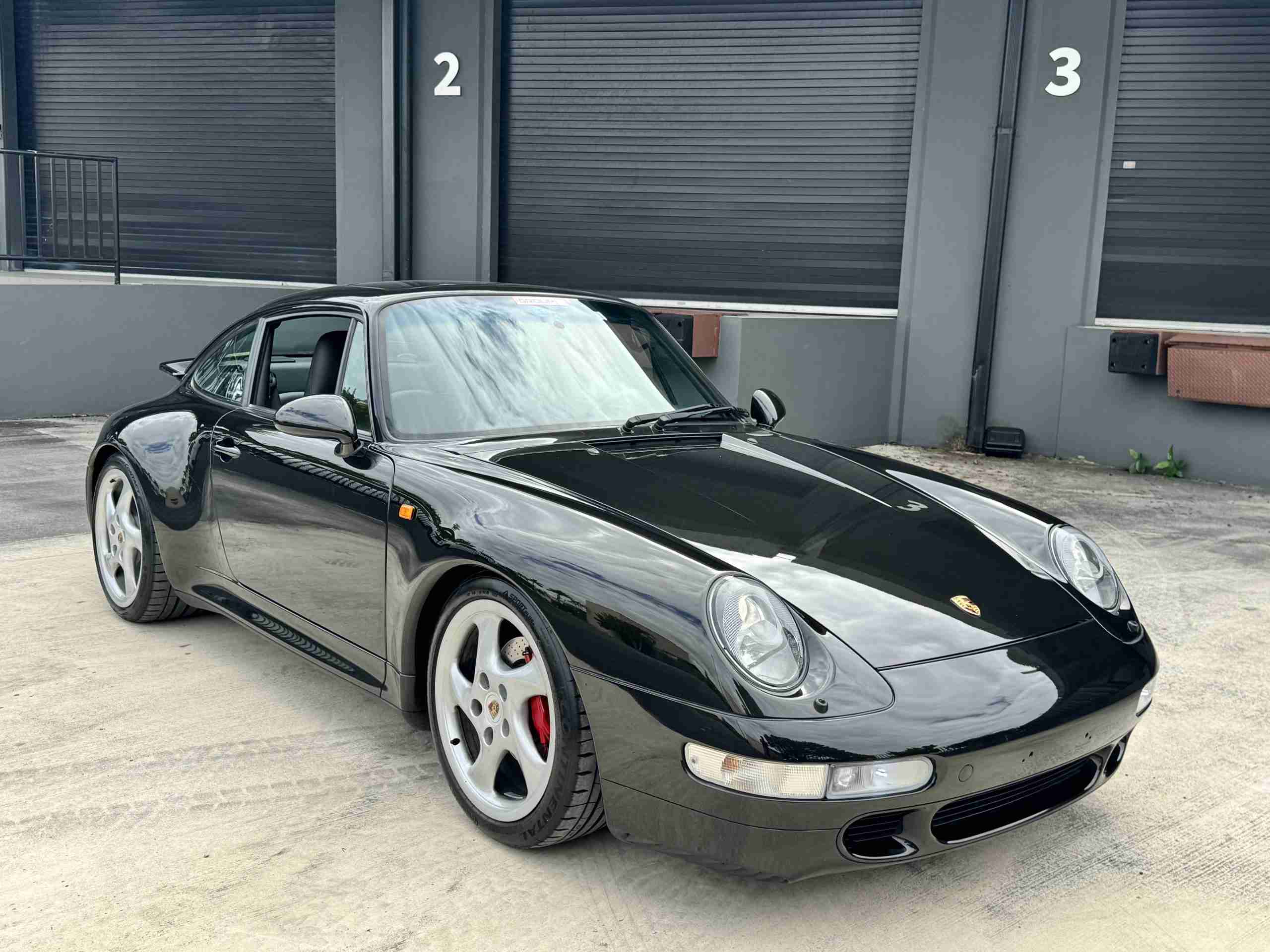1997 Porsche 911 993 Carrera S Euro – 64k Miles – 6 Speed Manual – Bilstein Coil overs – Porsche Classic Radio full