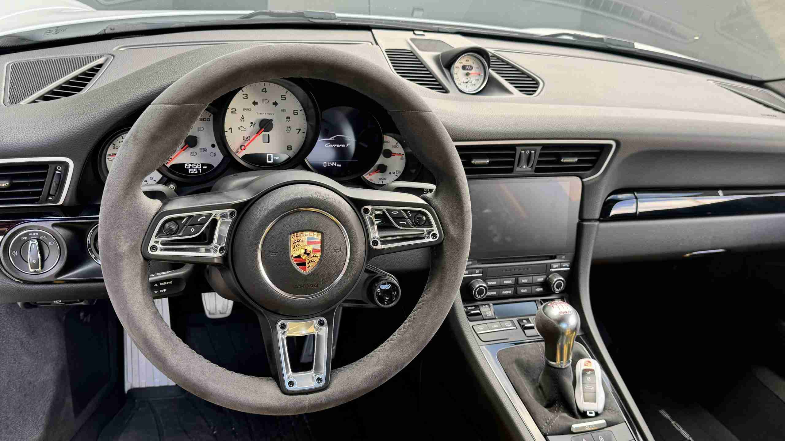 2019 Porsche 911 Carrera Big Turbos 1 Owner – 7 Speed Manual – GT Carbon Buckets – 640WHP – GT3 Suspension Bits PCCB full