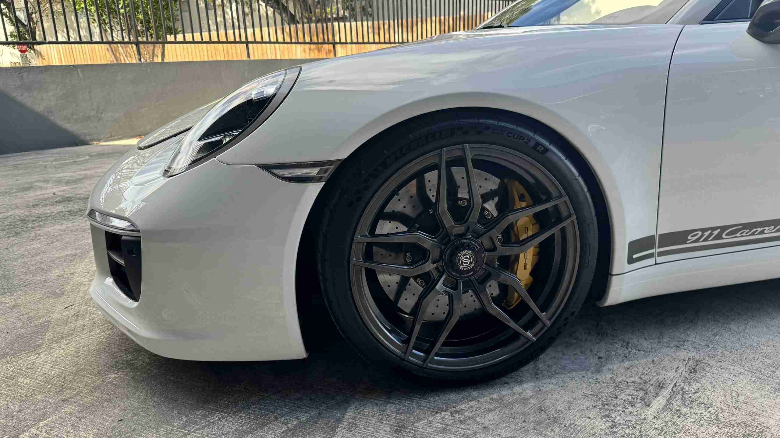 2019 Porsche 911 Carrera Big Turbos 1 Owner – 7 Speed Manual – GT Carbon Buckets – 640WHP – GT3 Suspension Bits PCCB full