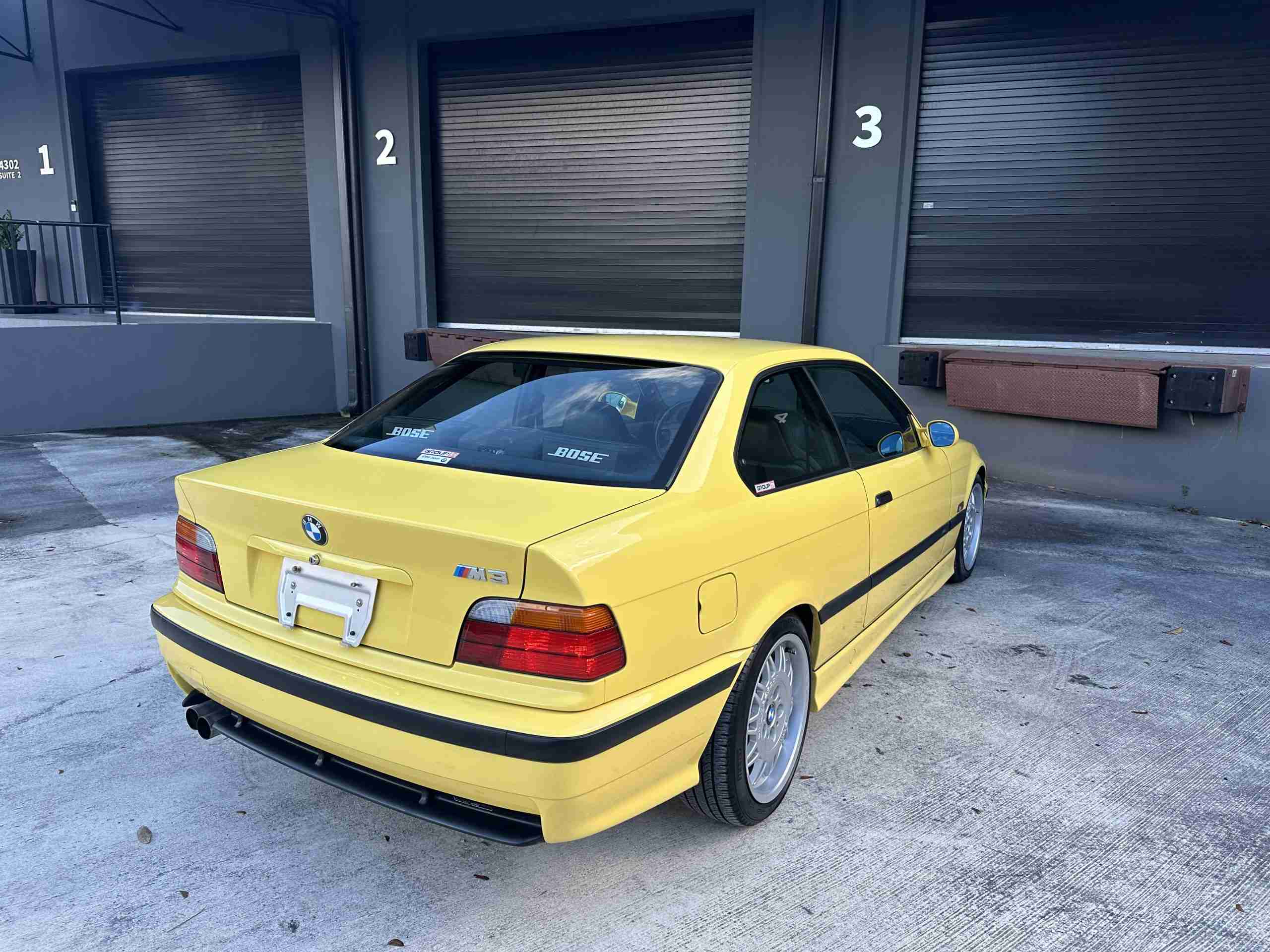 1994 BMW M3 – Euro Spec E36 – Original Dakar Yellow – 286hp – M Rain Interior – Slicktop full
