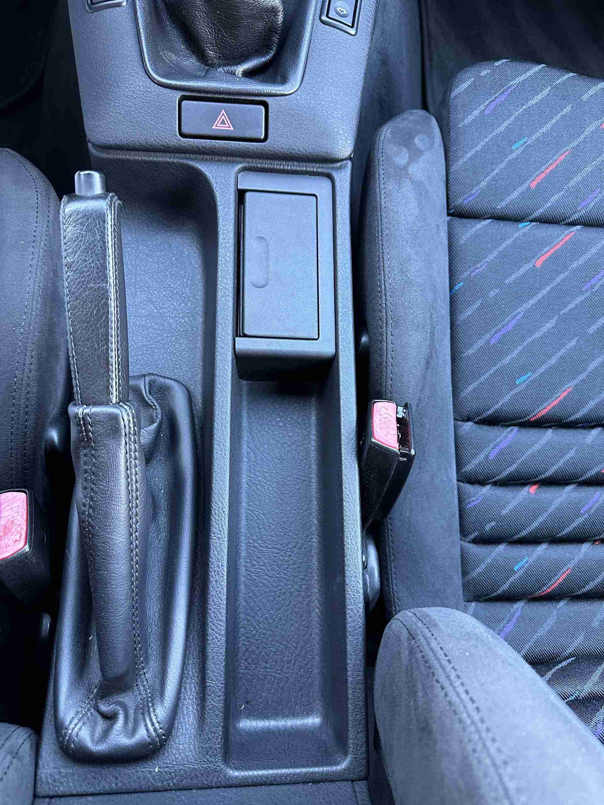 1994 BMW M3 – Euro Spec E36 – Original Dakar Yellow – 286hp – M Rain Interior – Slicktop full