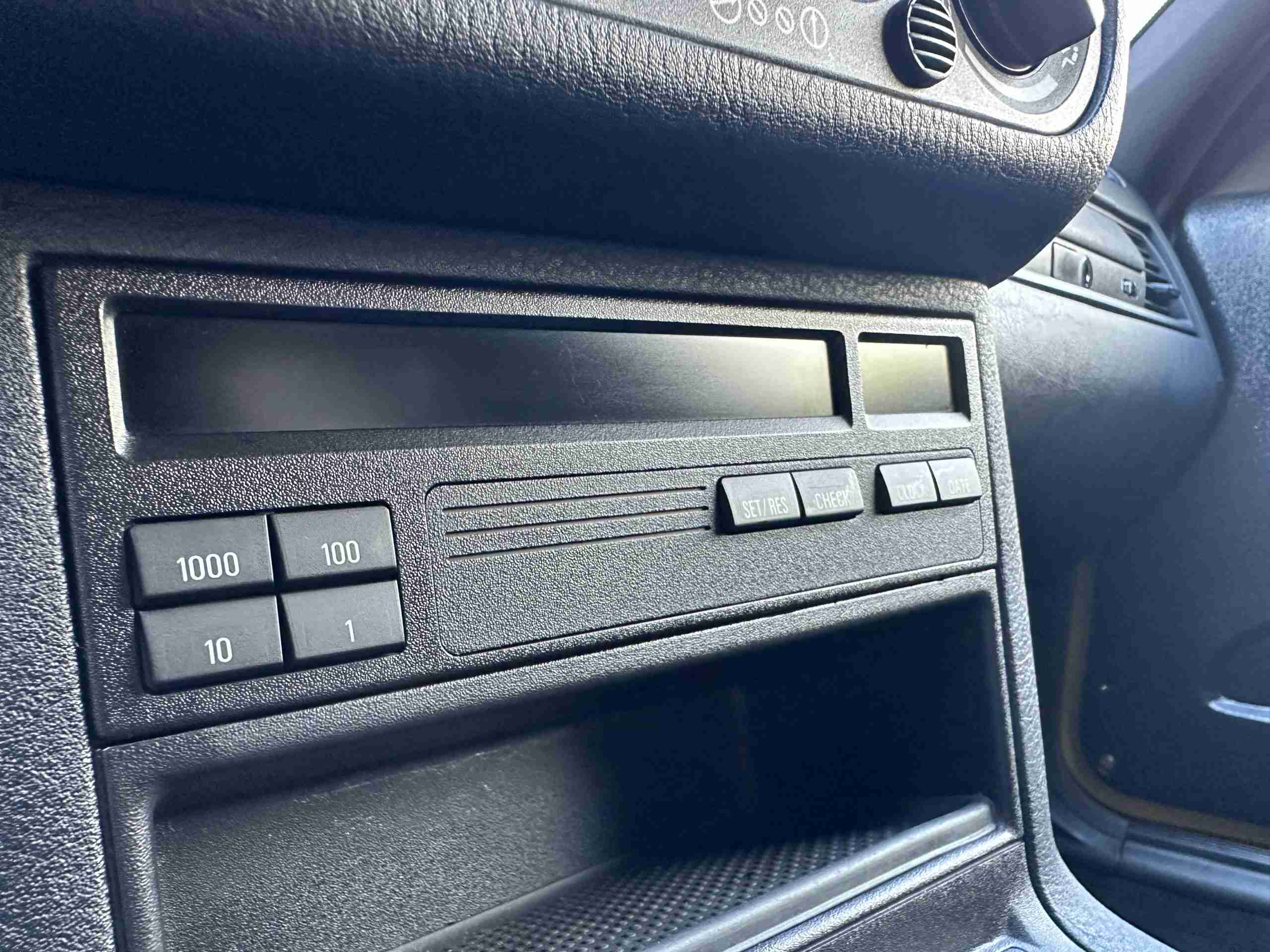 1994 BMW M3 – Euro Spec E36 – Original Dakar Yellow – 286hp – M Rain Interior – Slicktop full
