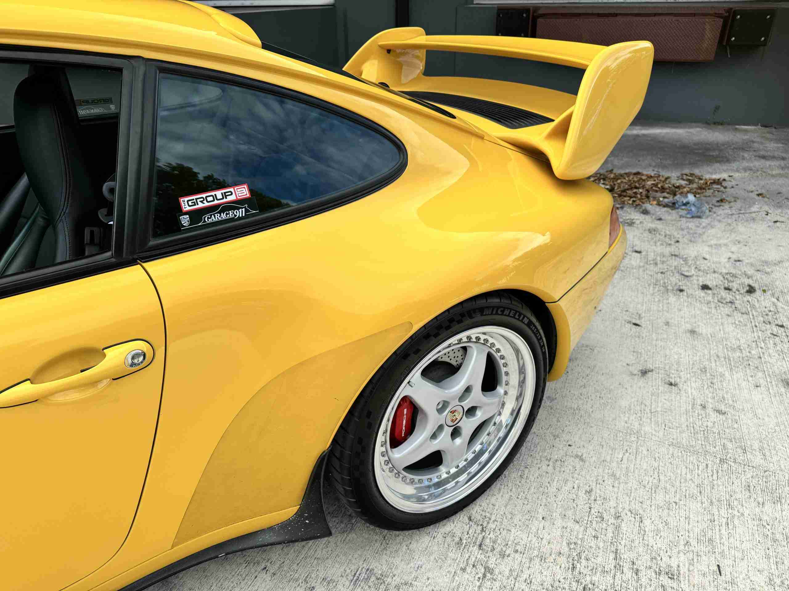 1996 Porsche 911 993 Carrera RS Clubsport Trubute SPEED YELLOW- 41K Miles – 6 Speed Manual – Porsche Exclusive Carbon- No Sunroof full