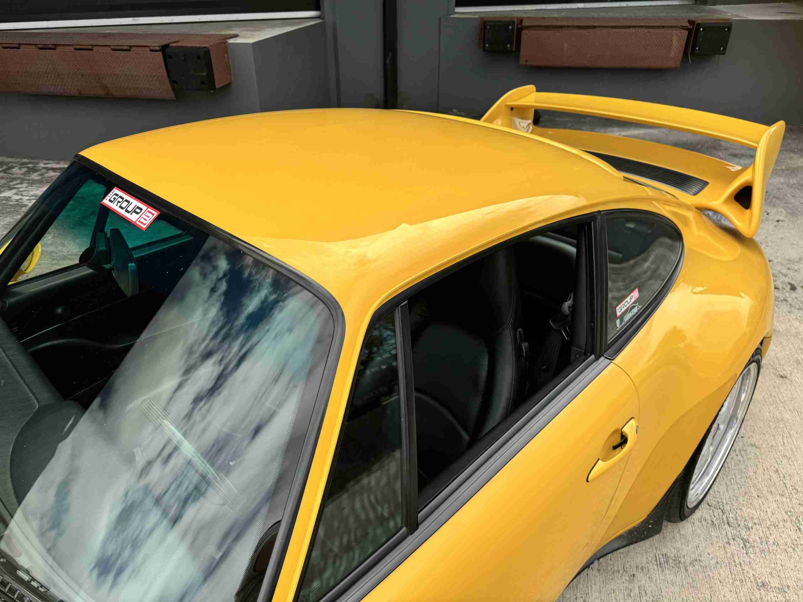 1996 Porsche 911 993 Carrera RS Clubsport Trubute SPEED YELLOW- 41K Miles – 6 Speed Manual – Porsche Exclusive Carbon- No Sunroof full
