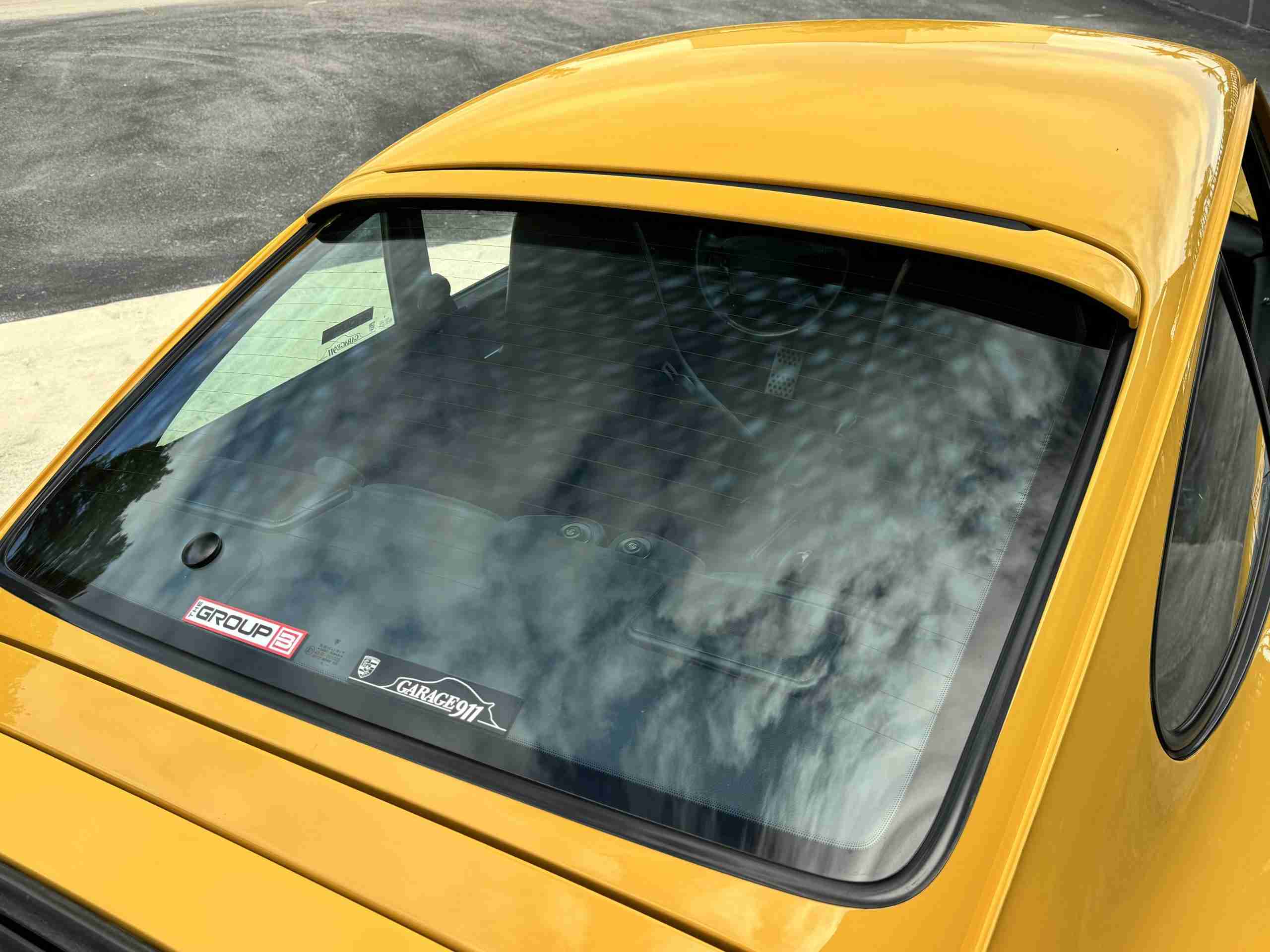 1996 Porsche 911 993 Carrera RS Clubsport Trubute SPEED YELLOW- 41K Miles – 6 Speed Manual – Porsche Exclusive Carbon- No Sunroof full