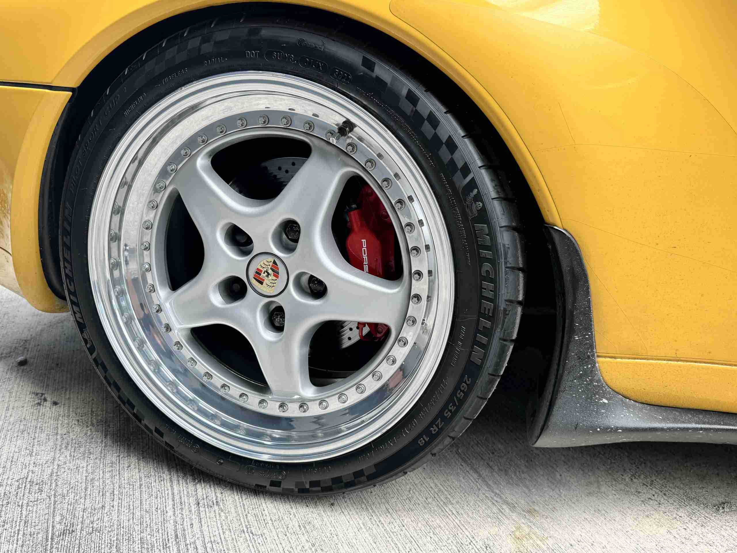 1996 Porsche 911 993 Carrera RS Clubsport Trubute SPEED YELLOW- 41K Miles – 6 Speed Manual – Porsche Exclusive Carbon- No Sunroof full