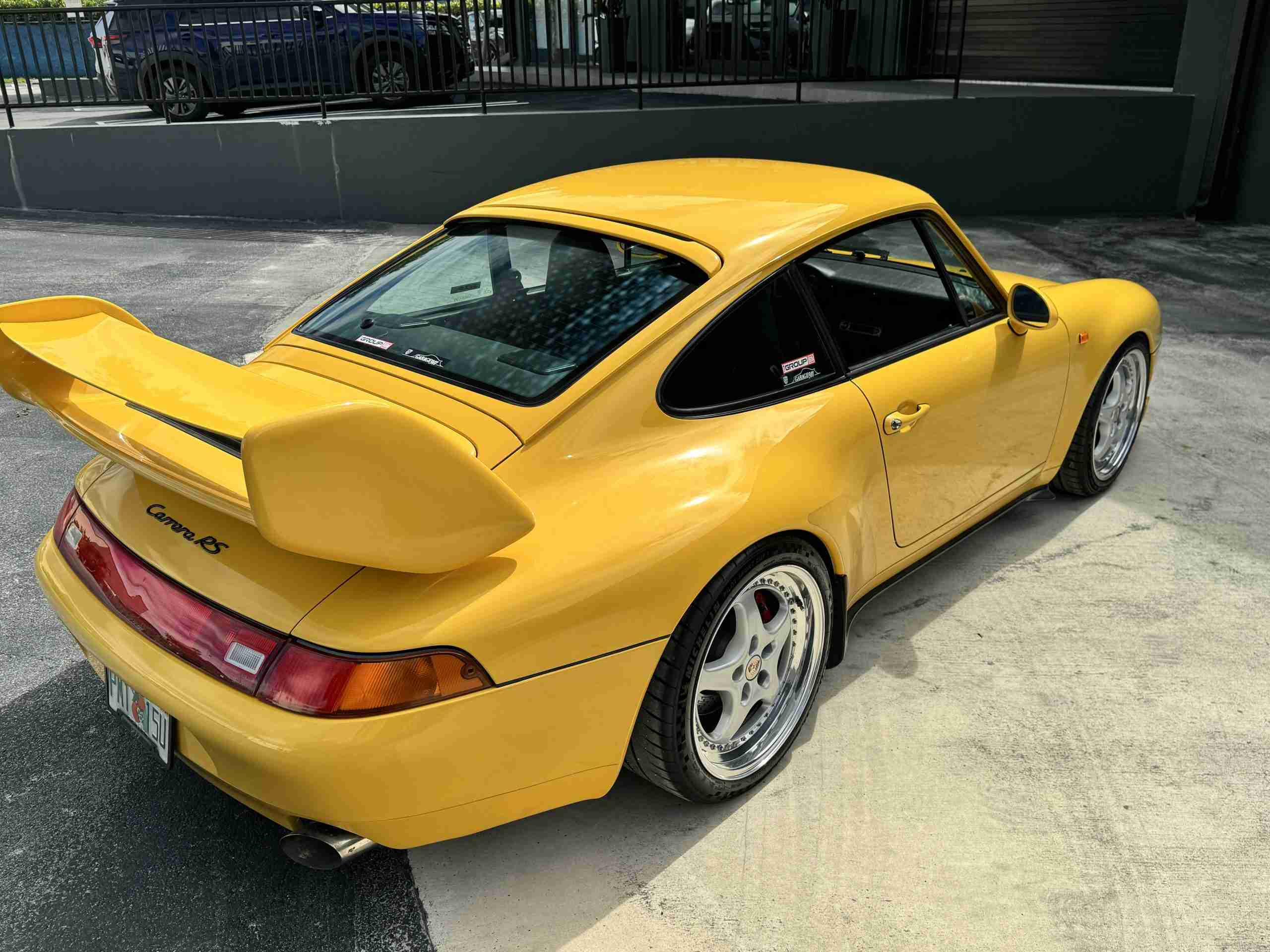 1996 Porsche 911 993 Carrera RS Clubsport Trubute SPEED YELLOW- 41K Miles – 6 Speed Manual – Porsche Exclusive Carbon- No Sunroof full
