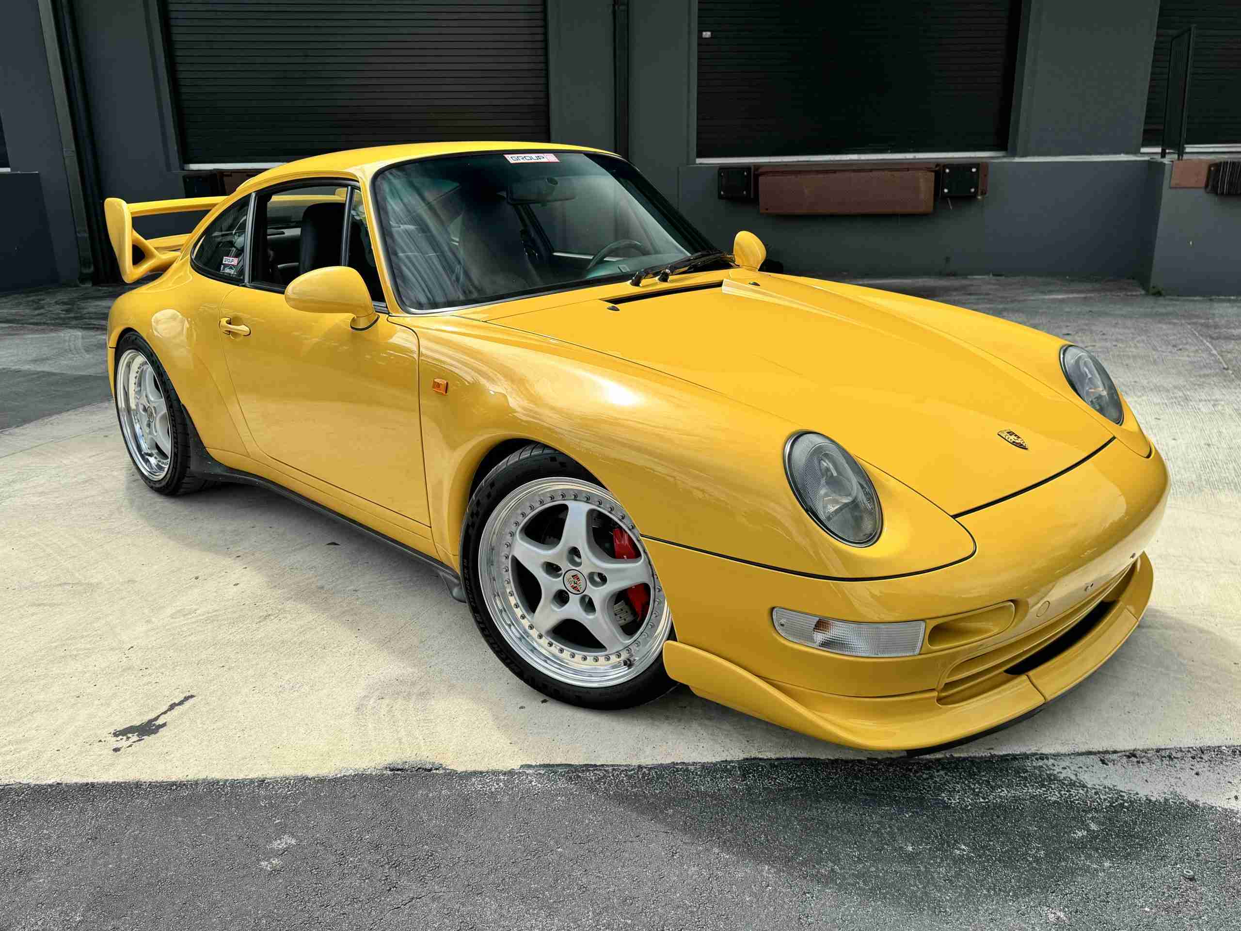 1996 Porsche 911 993 Carrera RS Clubsport Trubute SPEED YELLOW- 41K Miles – 6 Speed Manual – Porsche Exclusive Carbon- No Sunroof full
