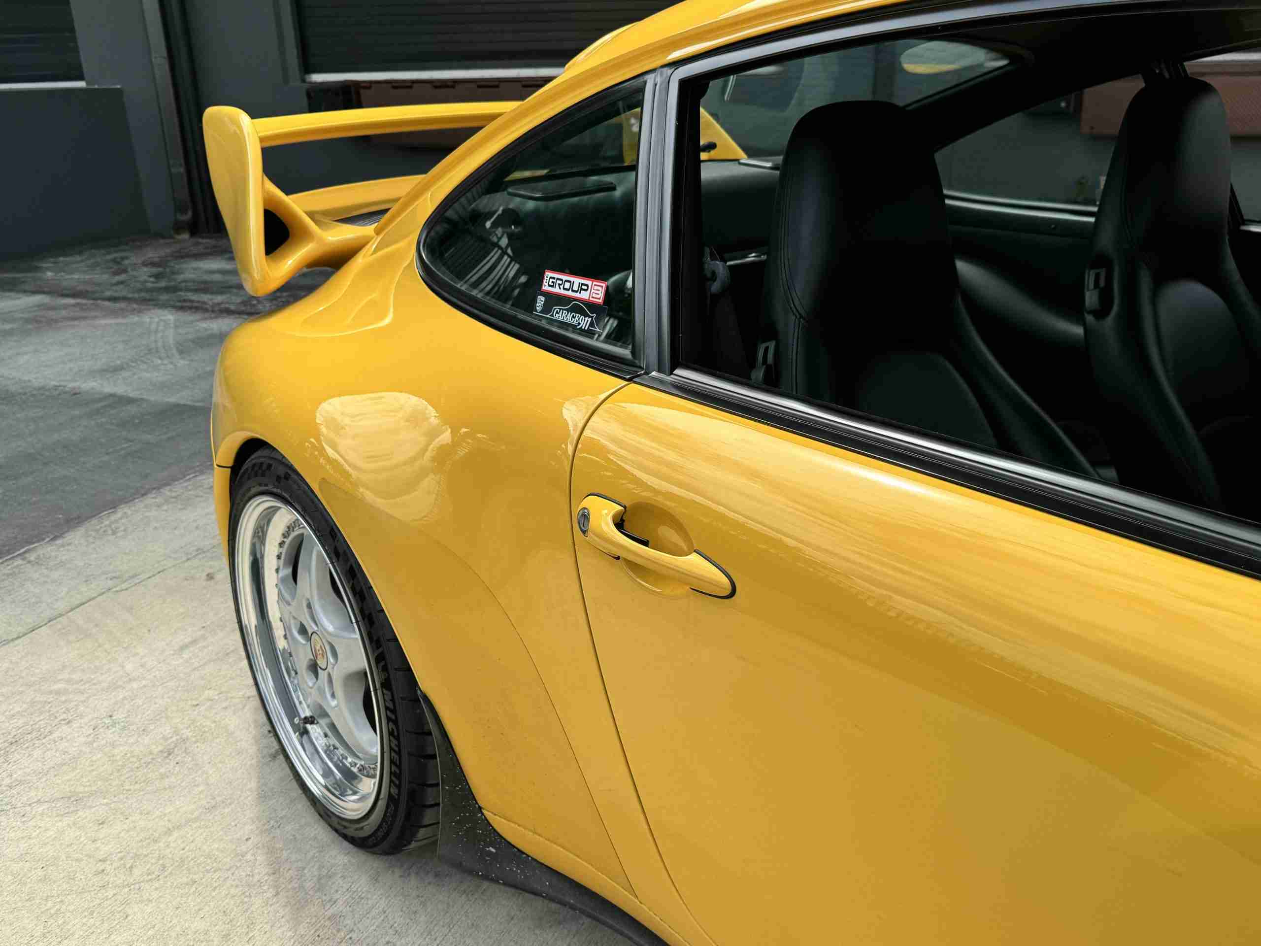 1996 Porsche 911 993 Carrera RS Clubsport Trubute SPEED YELLOW- 41K Miles – 6 Speed Manual – Porsche Exclusive Carbon- No Sunroof full