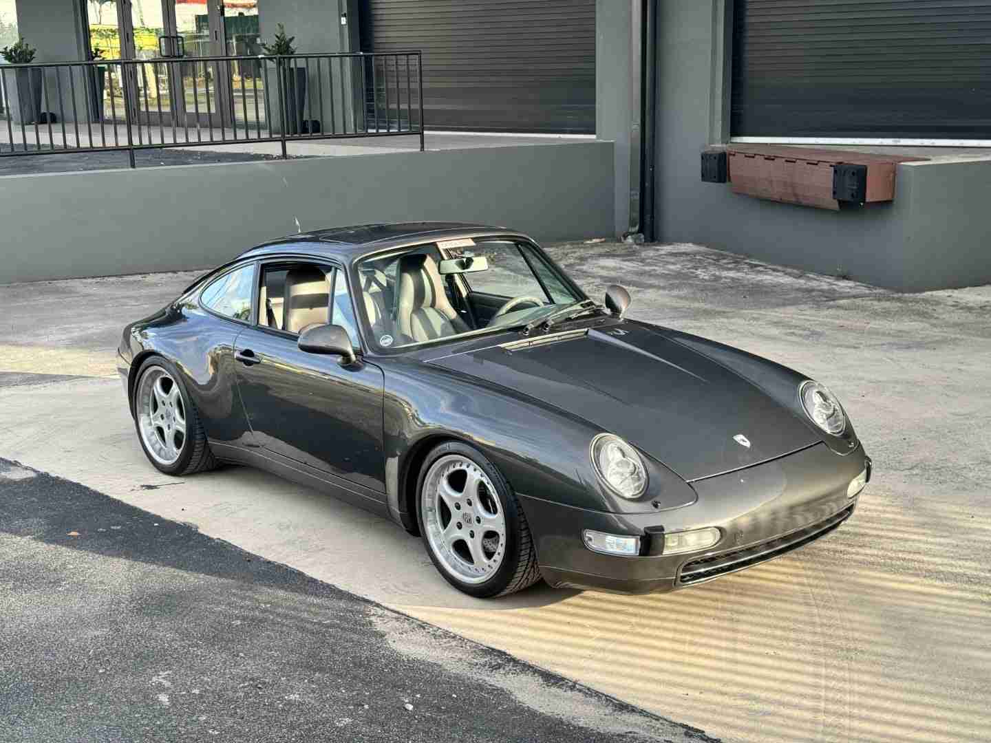 1995 Porsche 911 993 CARRERA 2 50K Miles -Slate Gray -6 Speed Manual – Bilstein Coilovers -RH Speedline Wheels full