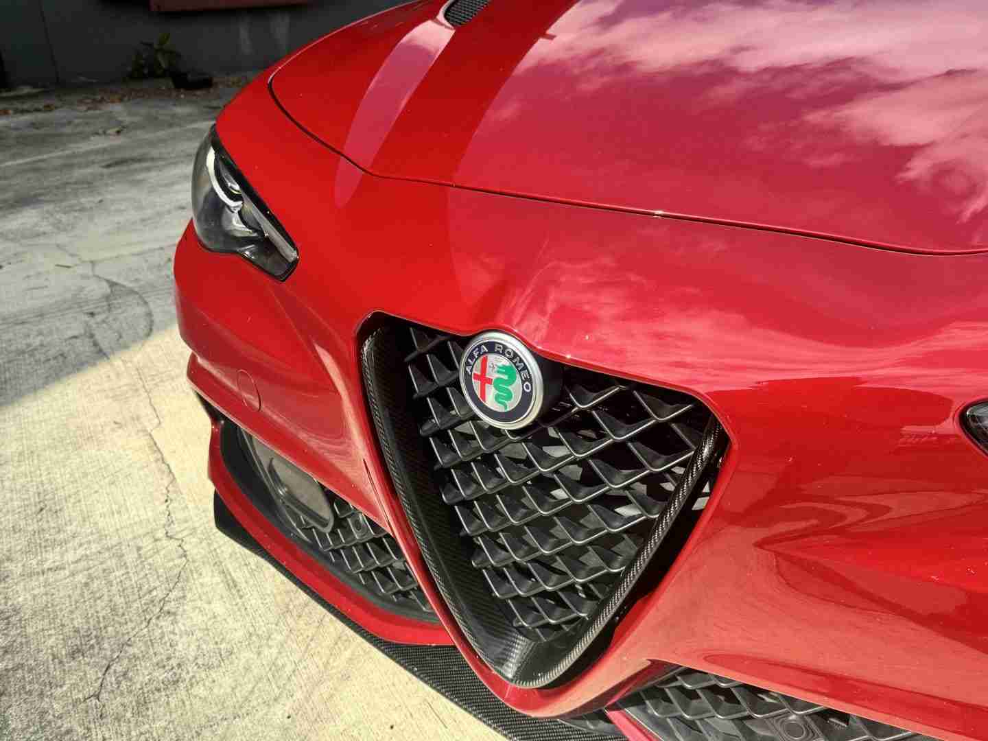 2017 Alfa Romeo Giulia Quadrifoglio 1 of 258 Rosso Red Competizione – 62k Miles – 505 Horsepower Twin Turbo full