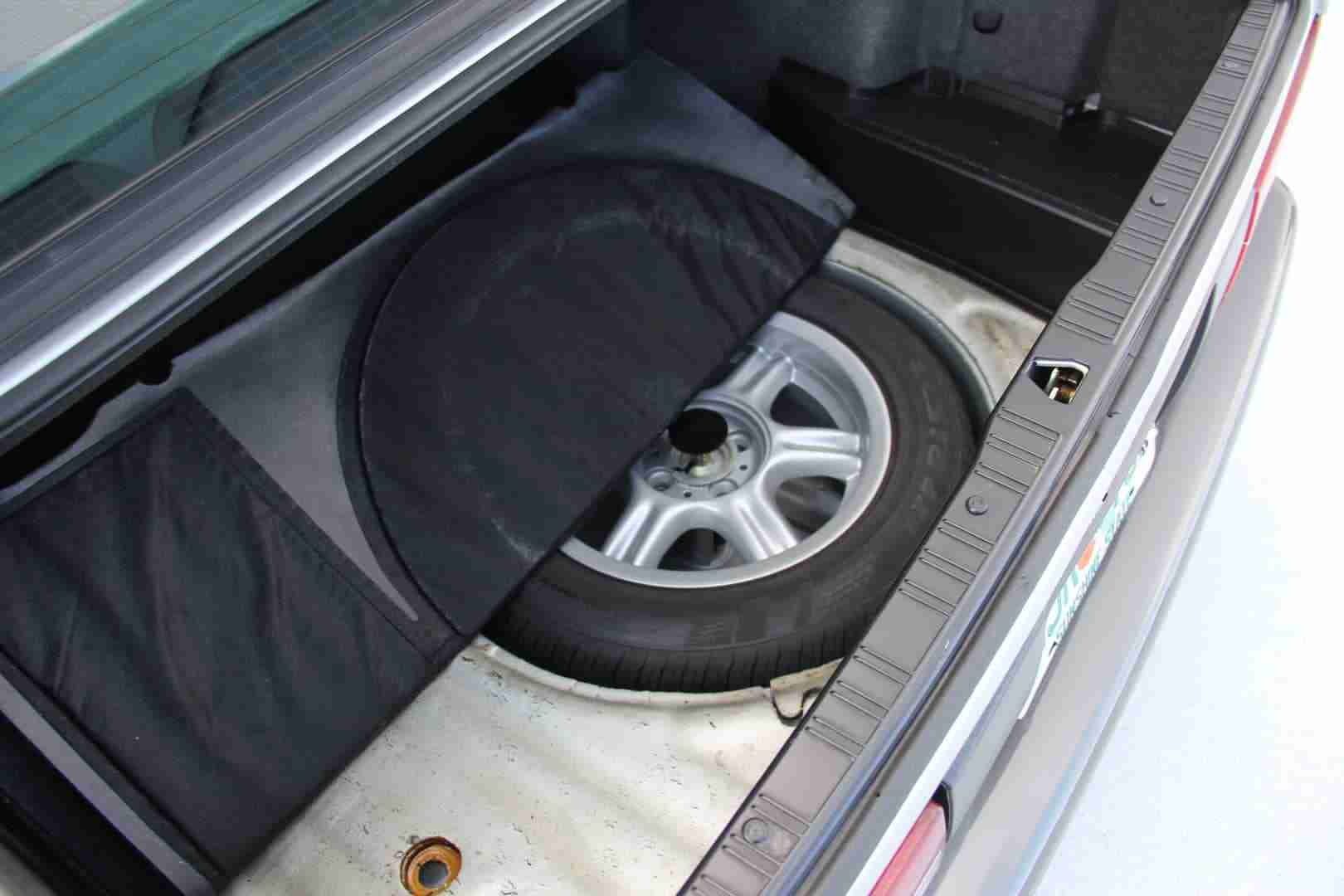 1991 BMW E30 325i Euro M tech 2 Slicktop Factory 2 Tone-5 Speed manual-86k Miles-BBS RS Wheels – Well Preserved full