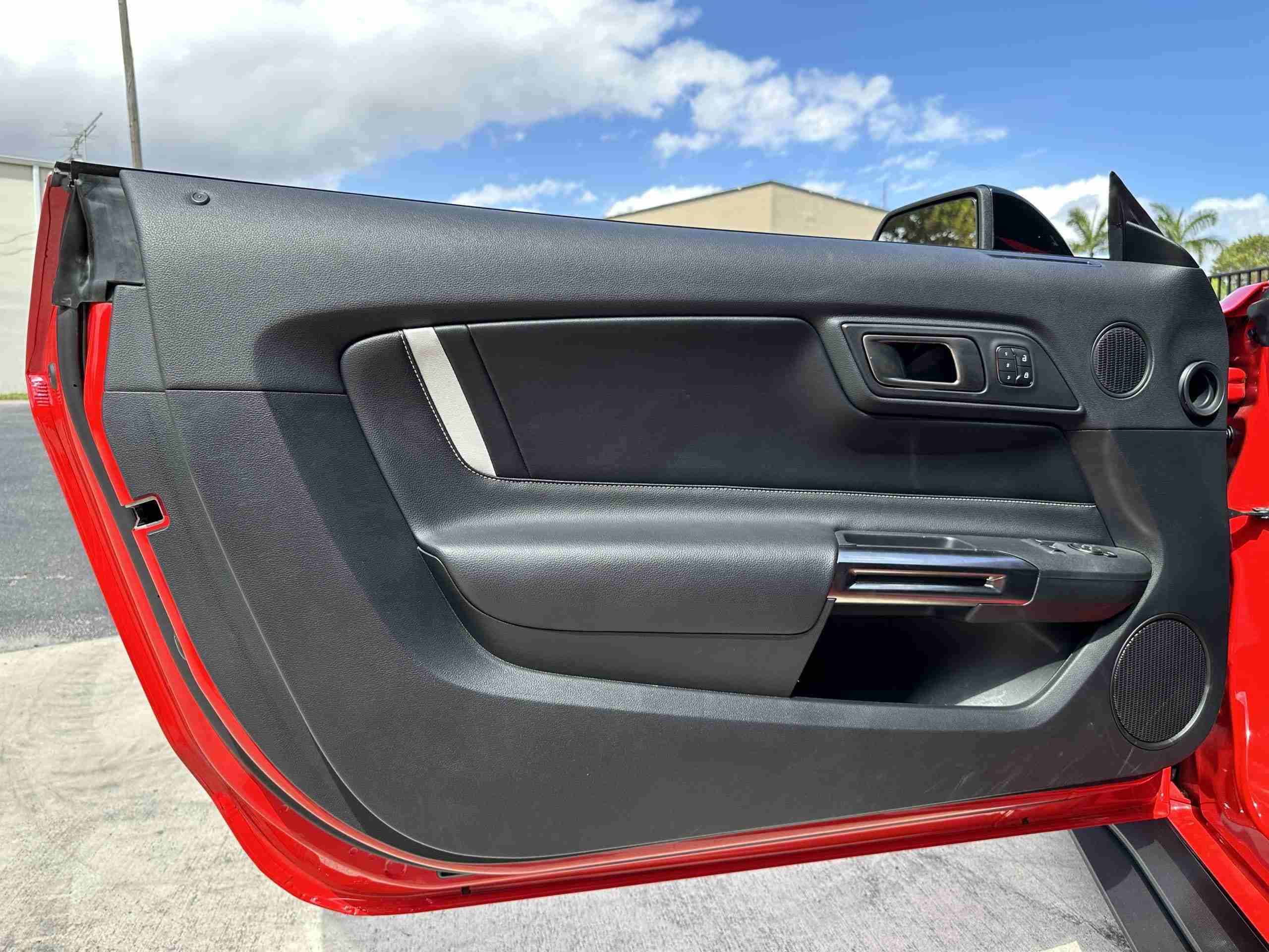 2020 Ford Mustang Shelby GT500 – 15k miles – 1000HP full