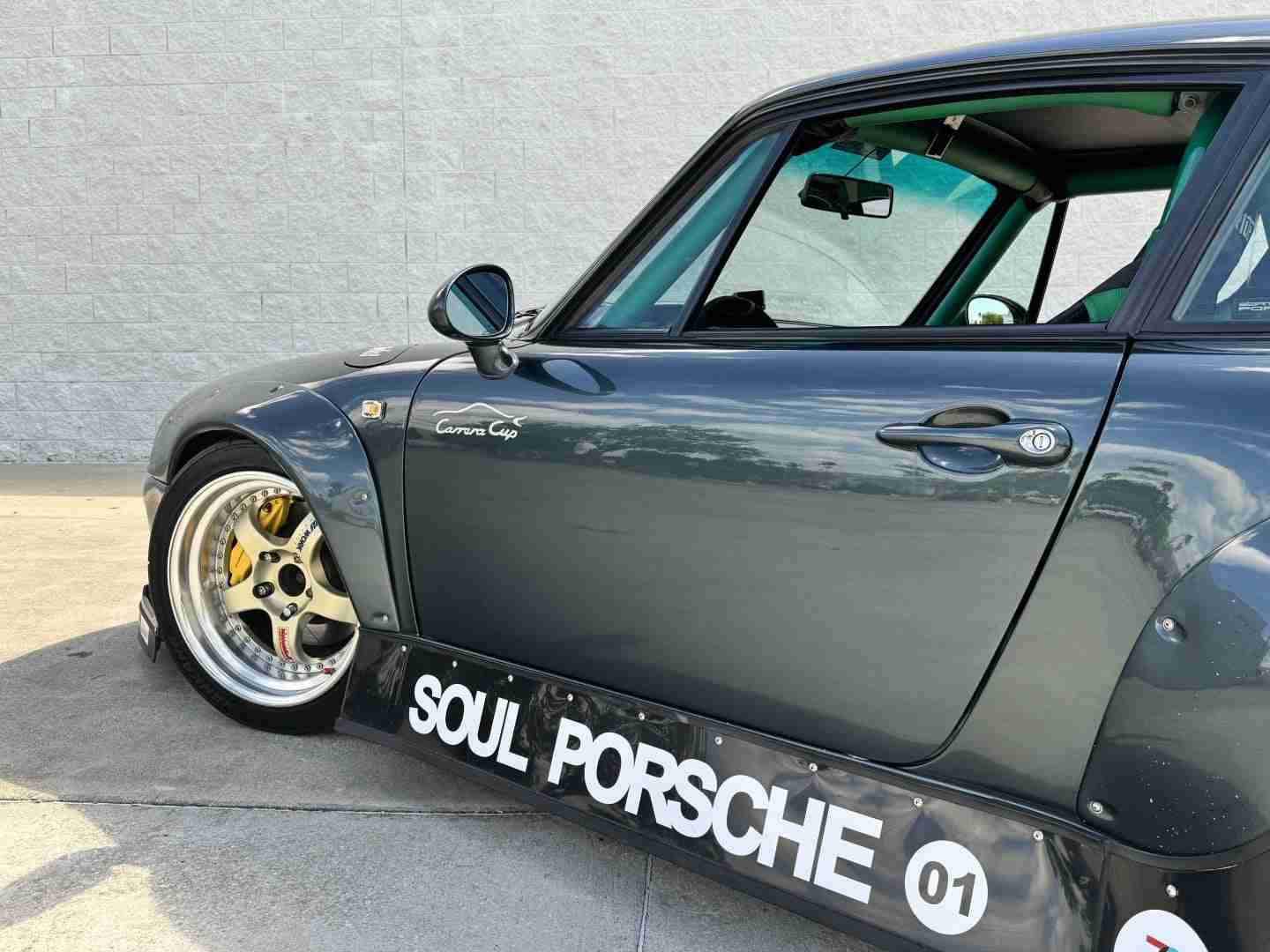 1994 Porsche 911 993 IDLERS GT2 WIDE BODY 56k Miles – 6 Speed – Quantum Coilovers – Big Brakes – Kevlar Seats – AC/ PS full