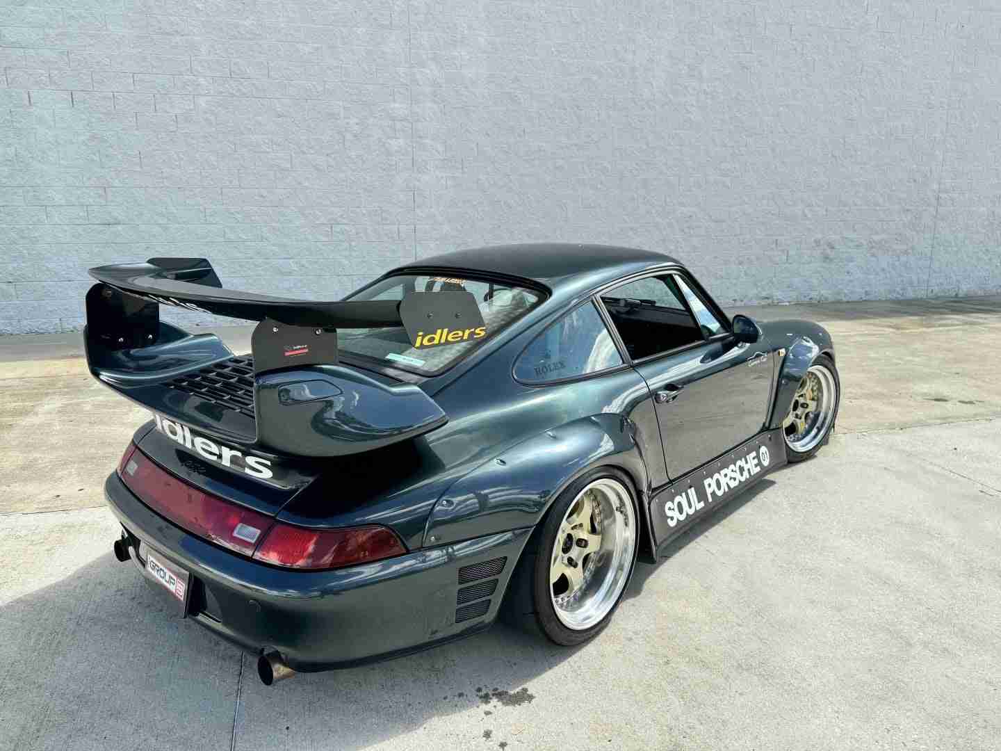 1994 Porsche 911 993 IDLERS GT2 WIDE BODY 56k Miles – 6 Speed – Quantum Coilovers – Big Brakes – Kevlar Seats – AC/ PS full