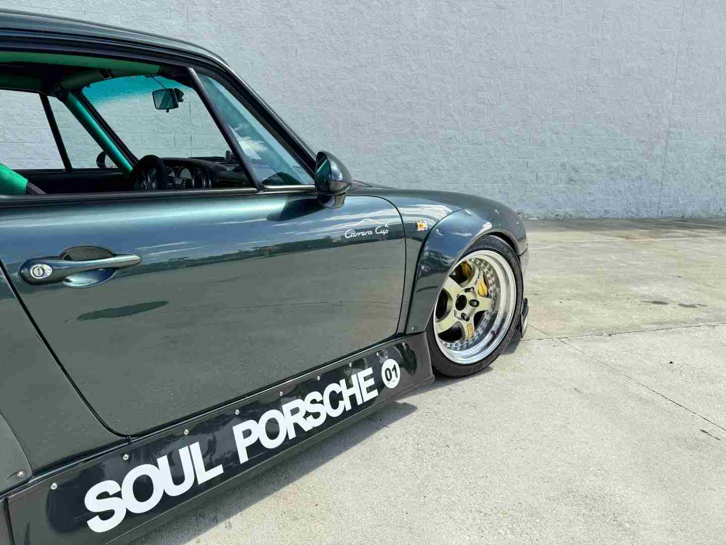 1994 Porsche 911 993 IDLERS GT2 WIDE BODY 56k Miles – 6 Speed – Quantum Coilovers – Big Brakes – Kevlar Seats – AC/ PS full