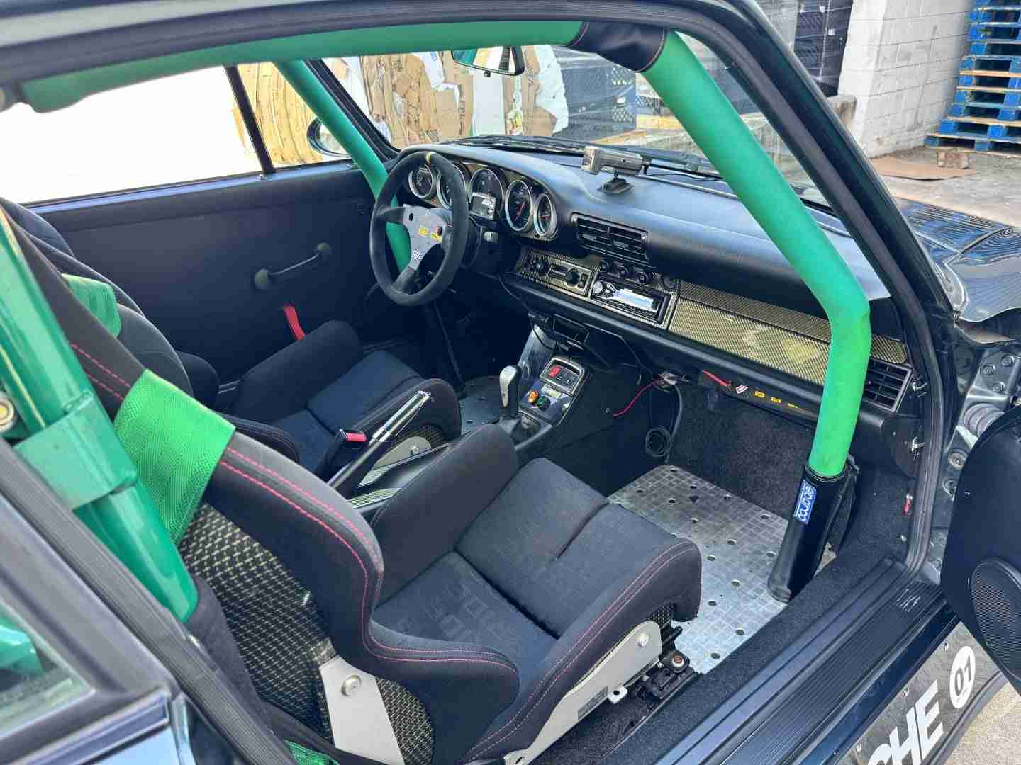 1994 Porsche 911 993 IDLERS GT2 WIDE BODY 56k Miles – 6 Speed – Quantum Coilovers – Big Brakes – Kevlar Seats – AC/ PS full