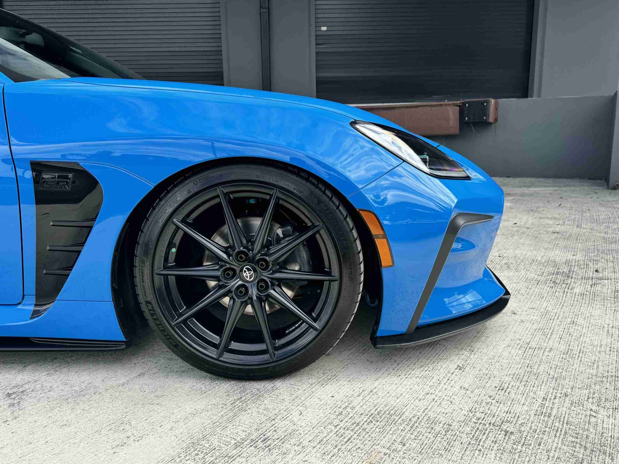 2023 Toyota 86 GR PREMIUM 1 owner Neptune blue – Coilovers – 13k miles – GR Performance exhaust -Like New full