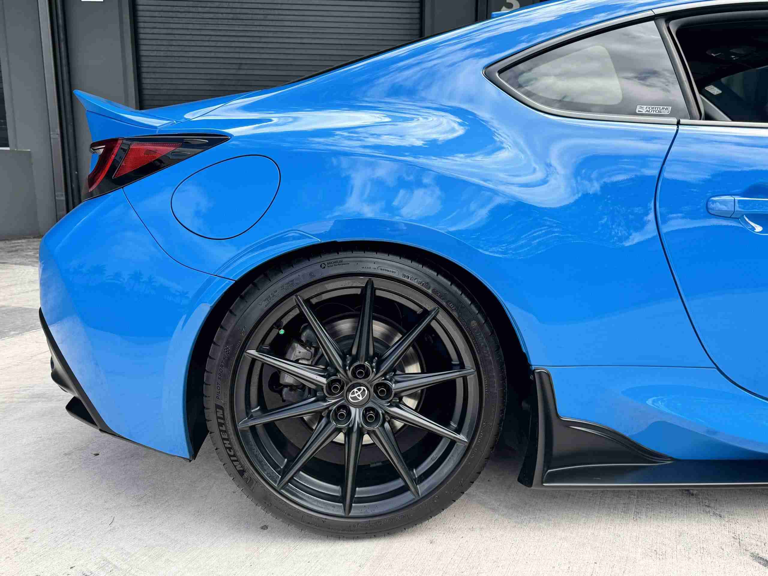 2023 Toyota 86 GR PREMIUM 1 owner Neptune blue – Coilovers – 13k miles – GR Performance exhaust -Like New full