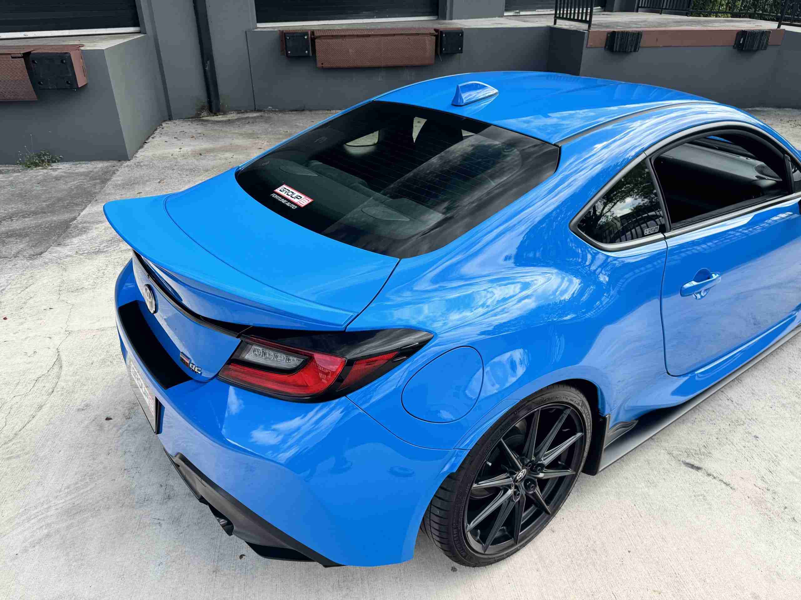 2023 Toyota 86 GR PREMIUM 1 owner Neptune blue – Coilovers – 13k miles – GR Performance exhaust -Like New full