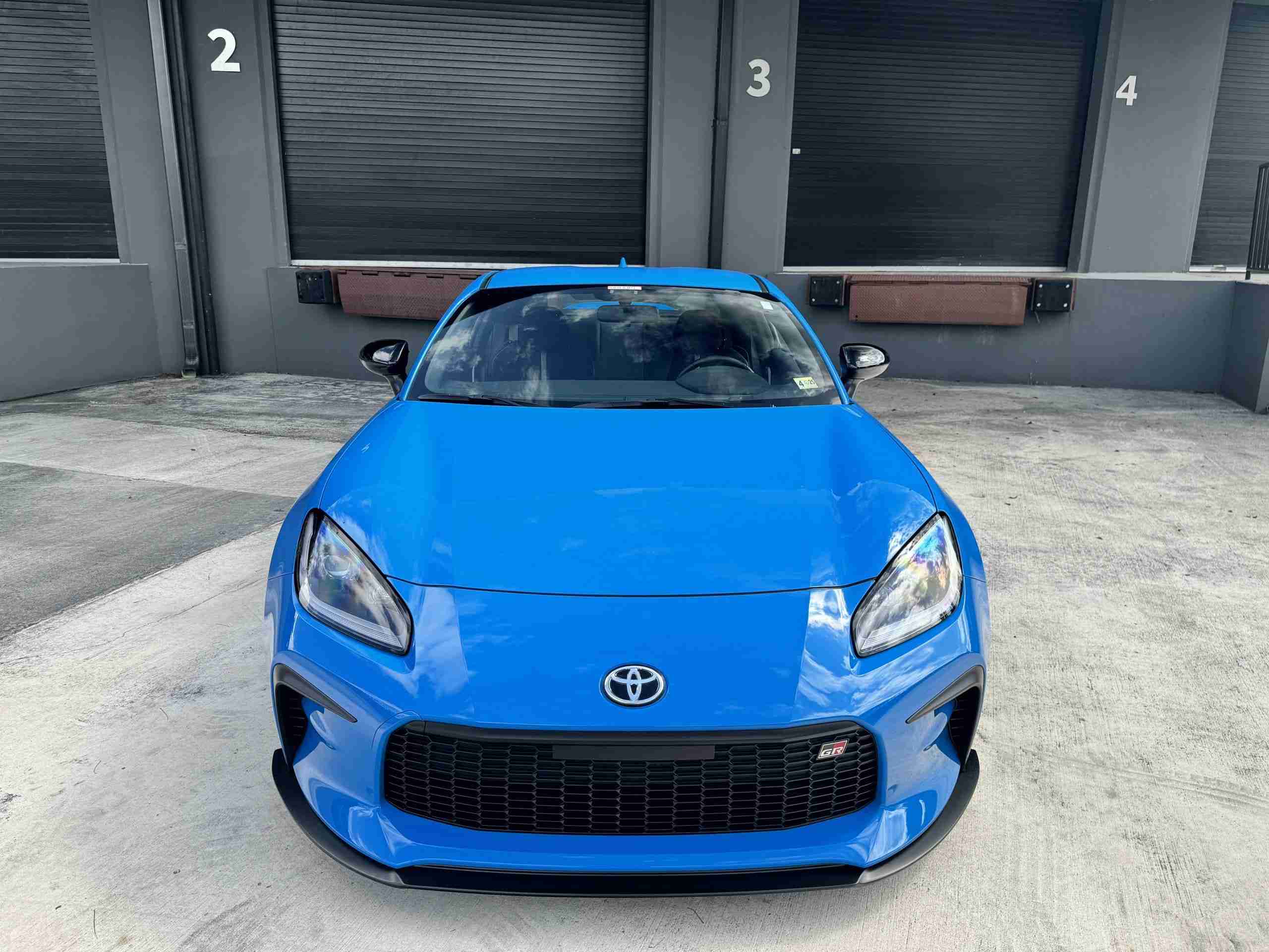 2023 Toyota 86 GR PREMIUM 1 owner Neptune blue – Coilovers – 13k miles – GR Performance exhaust -Like New full