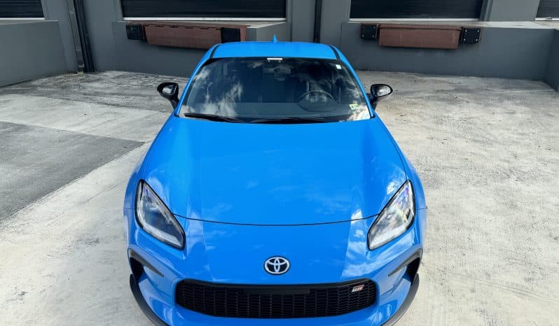 
 2023 Toyota 86 GR PREMIUM 1 owner Neptune blue – Coilovers – 13k miles – GR Performance exhaust -Like New full									