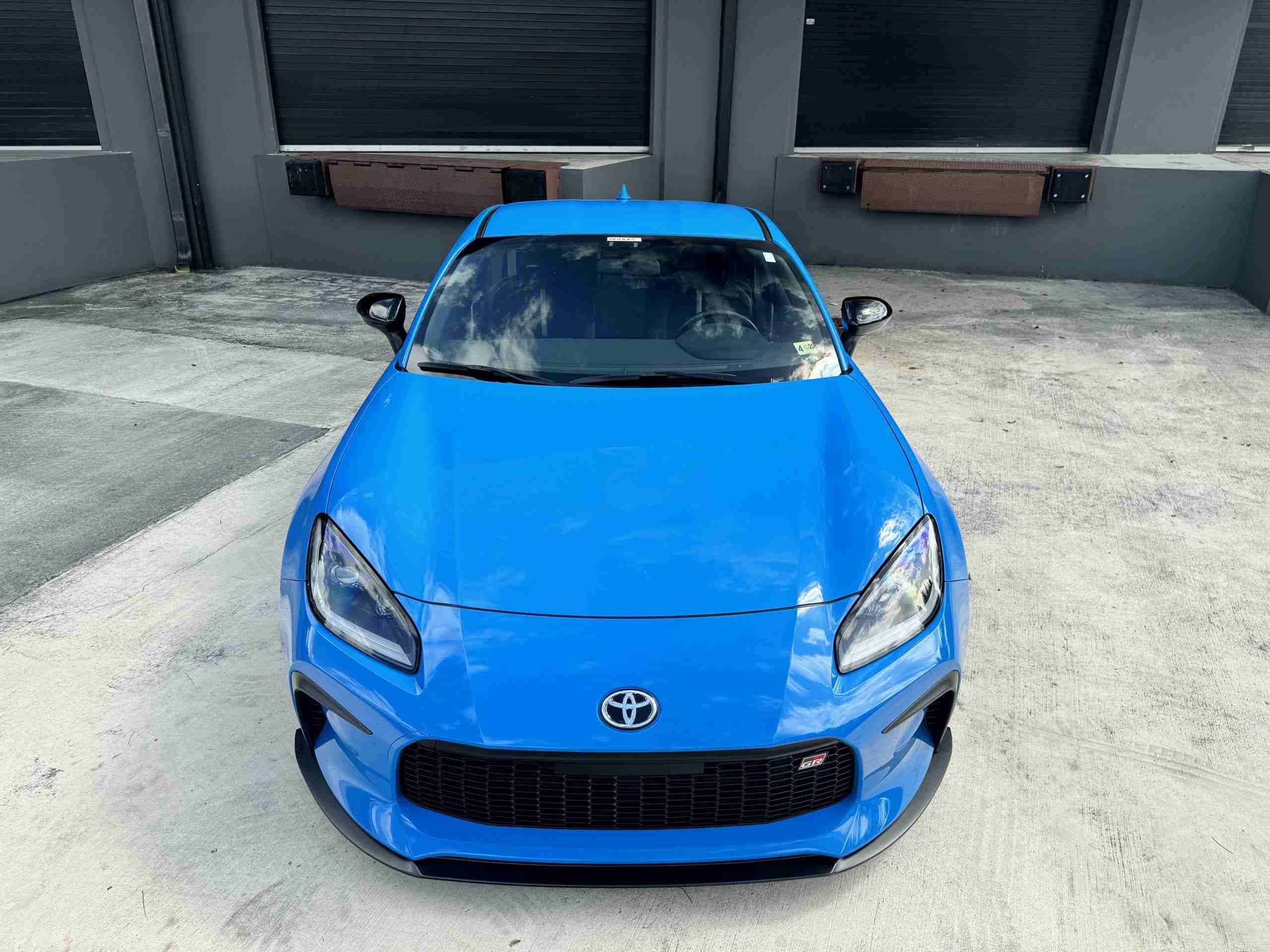 2023 Toyota 86 GR PREMIUM 1 owner Neptune blue – Coilovers – 13k miles – GR Performance exhaust -Like New full