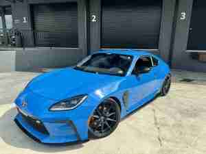 2023 Toyota 86 GR PREMIUM 1 owner Neptune blue – Coilovers – 13k miles – GR Performance exhaust -Like New