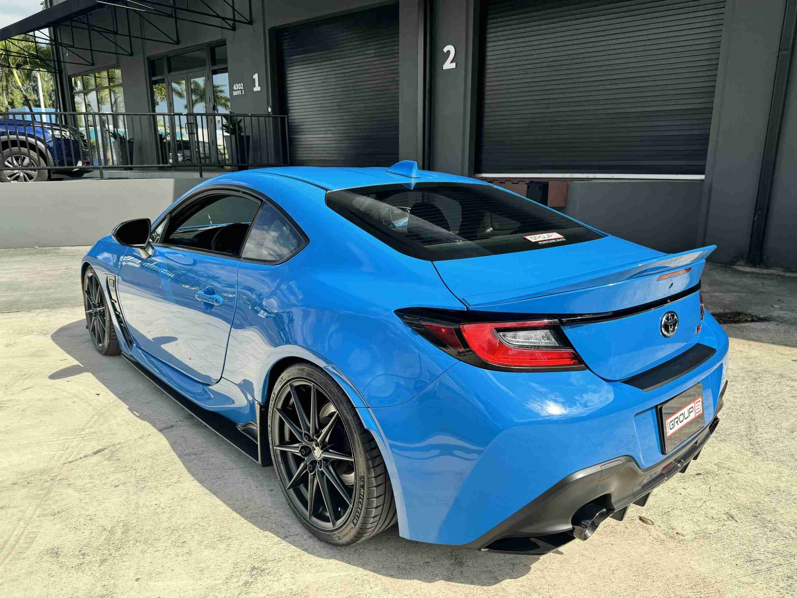 2023 Toyota 86 GR PREMIUM 1 owner Neptune blue – Coilovers – 13k miles – GR Performance exhaust -Like New full