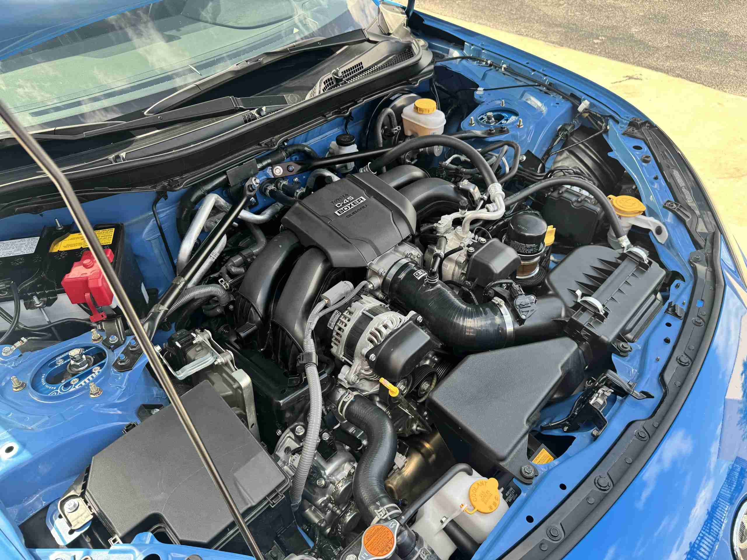 2023 Toyota 86 GR PREMIUM 1 owner Neptune blue – Coilovers – 13k miles – GR Performance exhaust -Like New full
