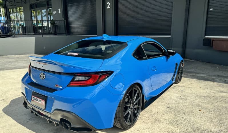 
 2023 Toyota 86 GR PREMIUM 1 owner Neptune blue – Coilovers – 13k miles – GR Performance exhaust -Like New full									