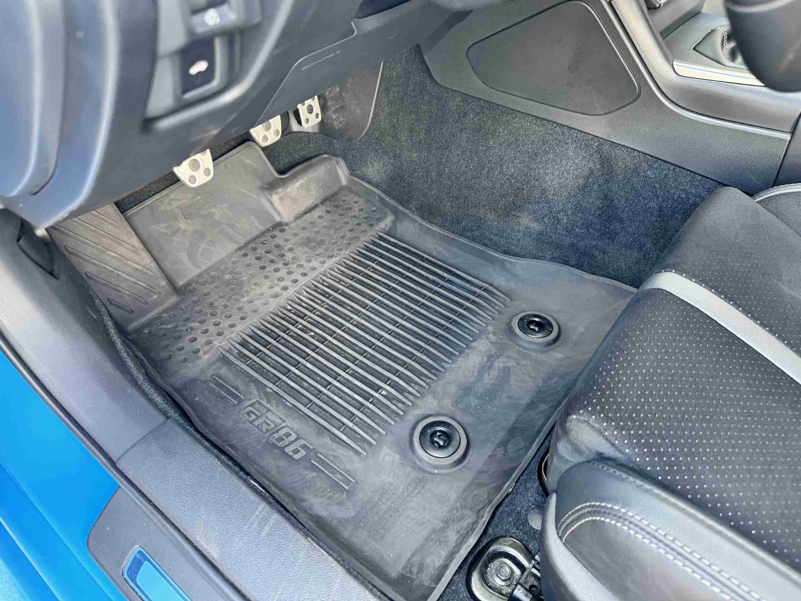 2023 Toyota 86 GR PREMIUM 1 owner Neptune blue – Coilovers – 13k miles – GR Performance exhaust -Like New full
