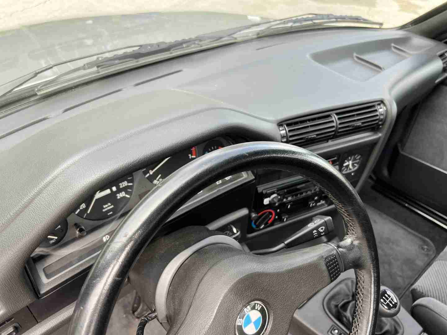 1991 BMW E30 325i Euro M tech 2 Slicktop Factory 2 Tone-5 Speed manual-86k Miles-BBS RS Wheels – Well Preserved full